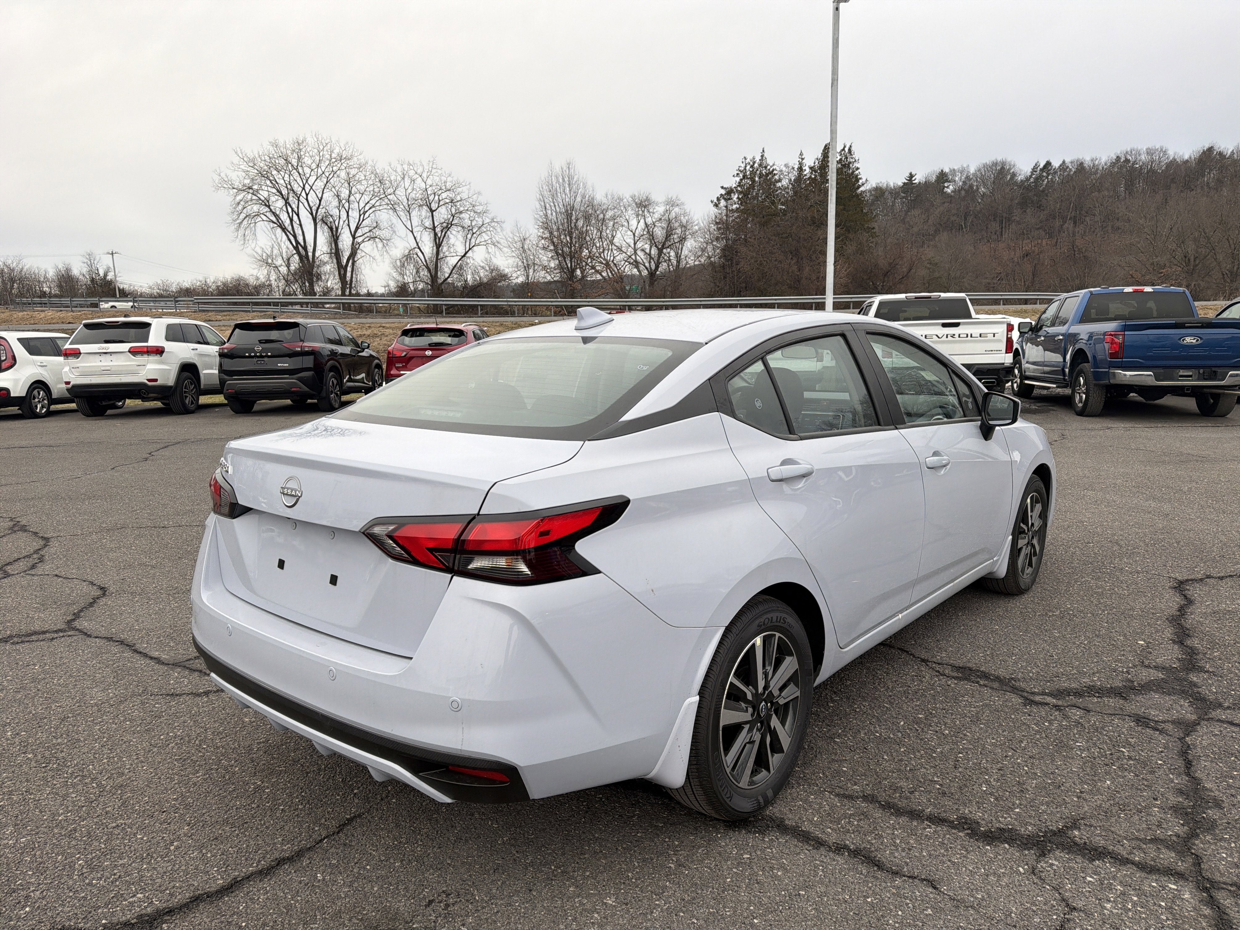2025 Nissan Versa SV