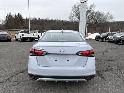 2025 Nissan Versa SV