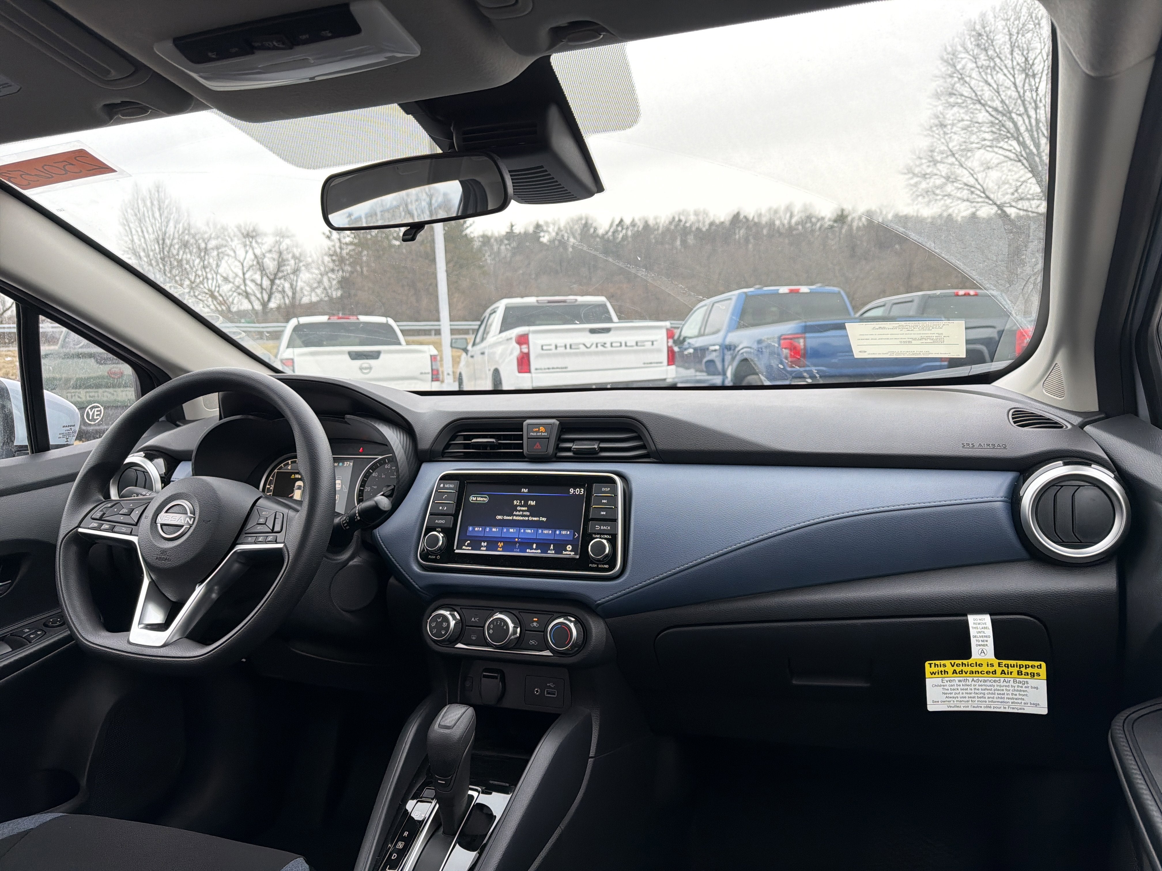 2025 Nissan Versa SV