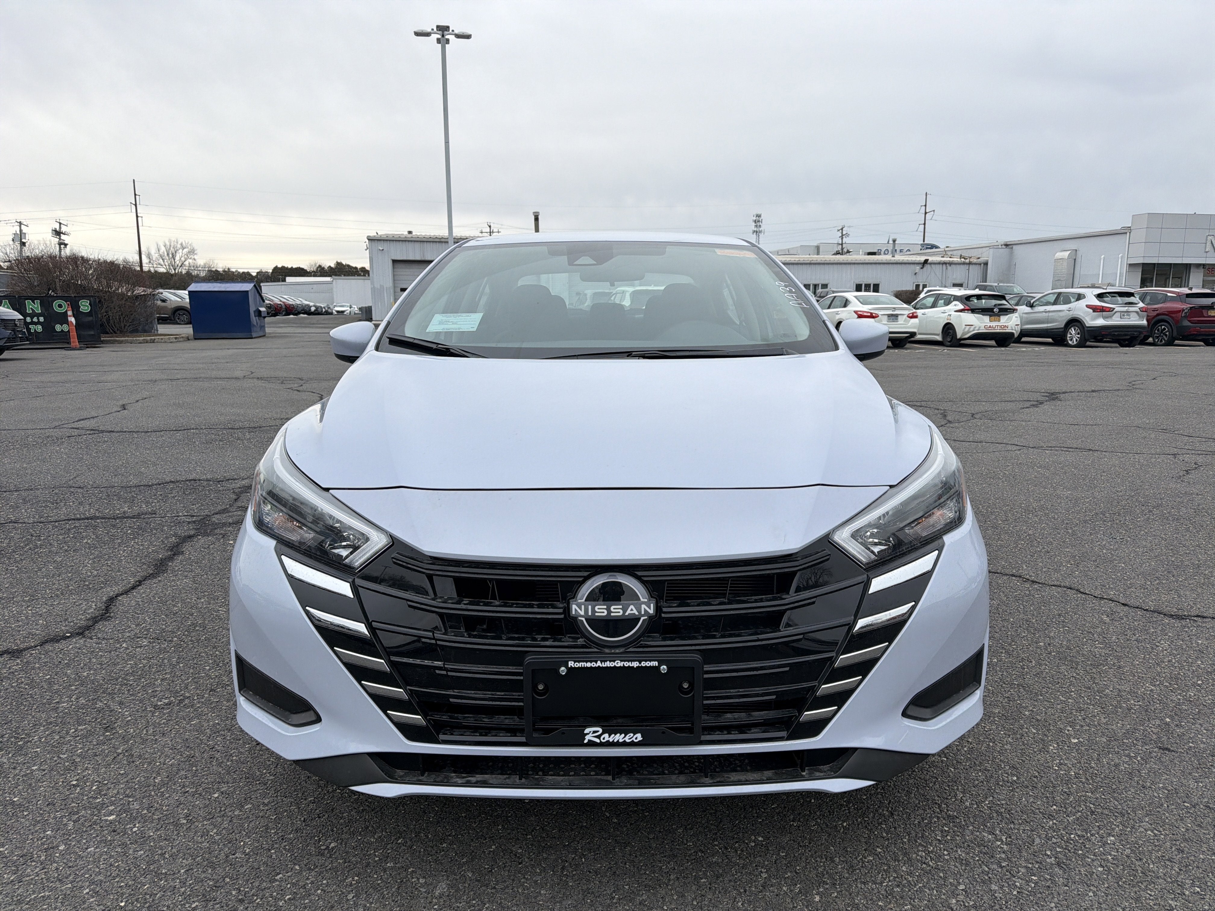 2025 Nissan Versa SV