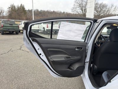 2025 Nissan Versa SV