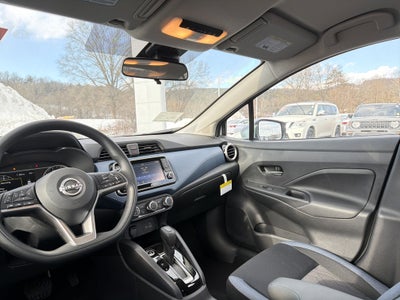 2025 Nissan Versa SV