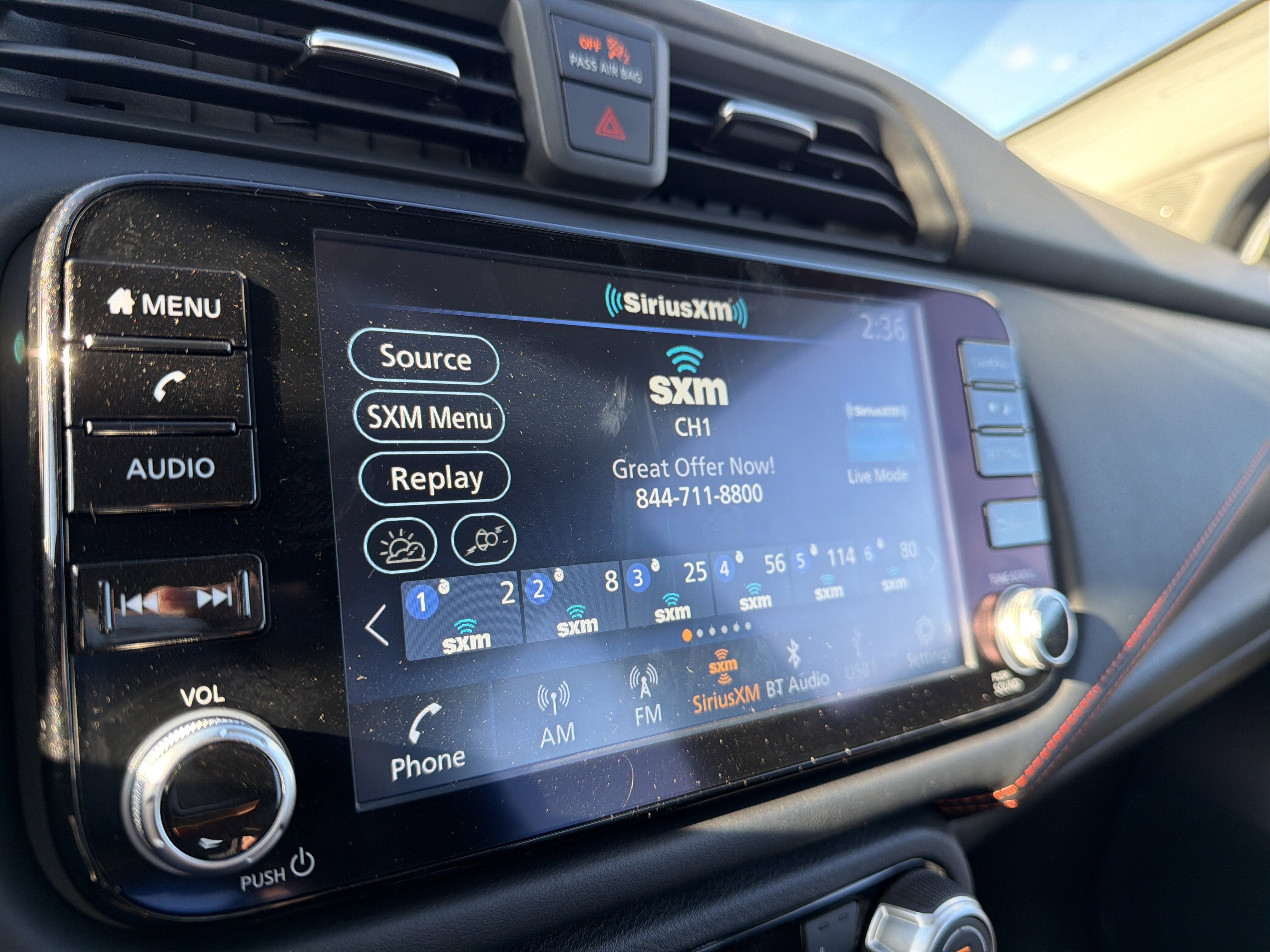 2025 Nissan Versa SR