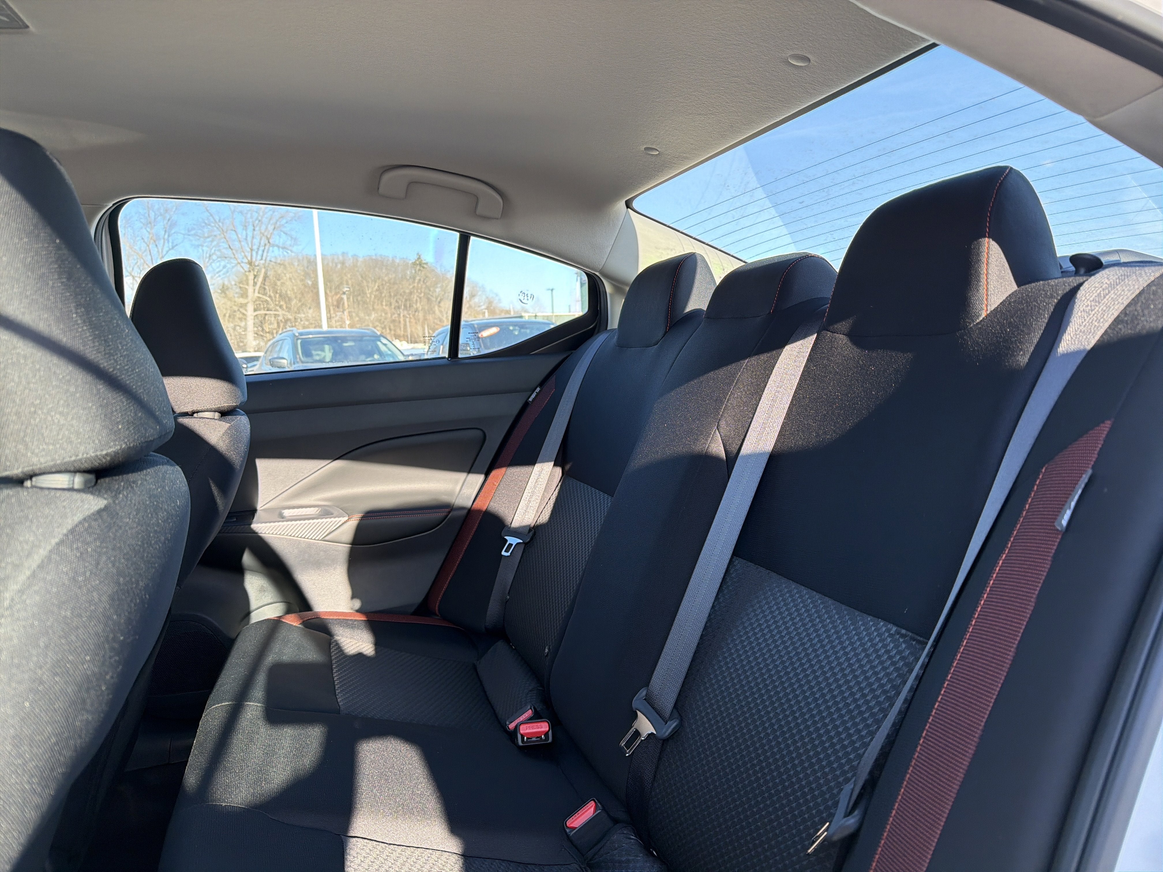 2025 Nissan Versa SR