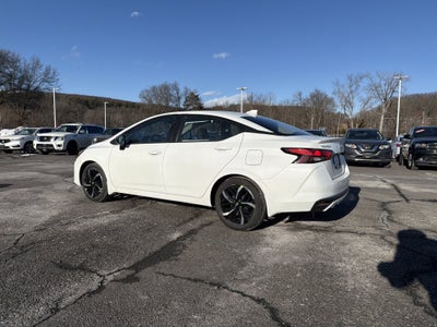 2025 Nissan Versa SR