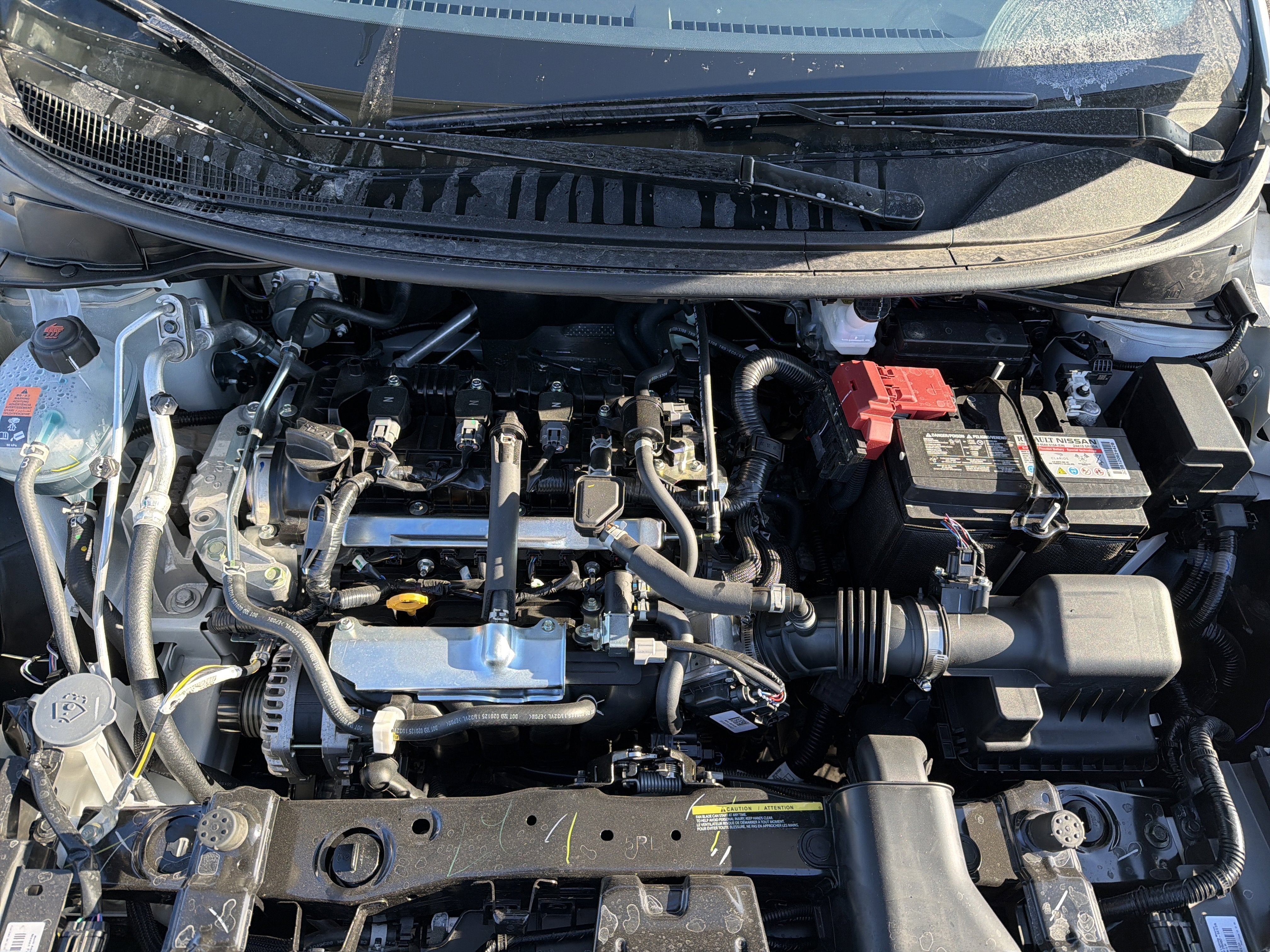 2025 Nissan Versa SR