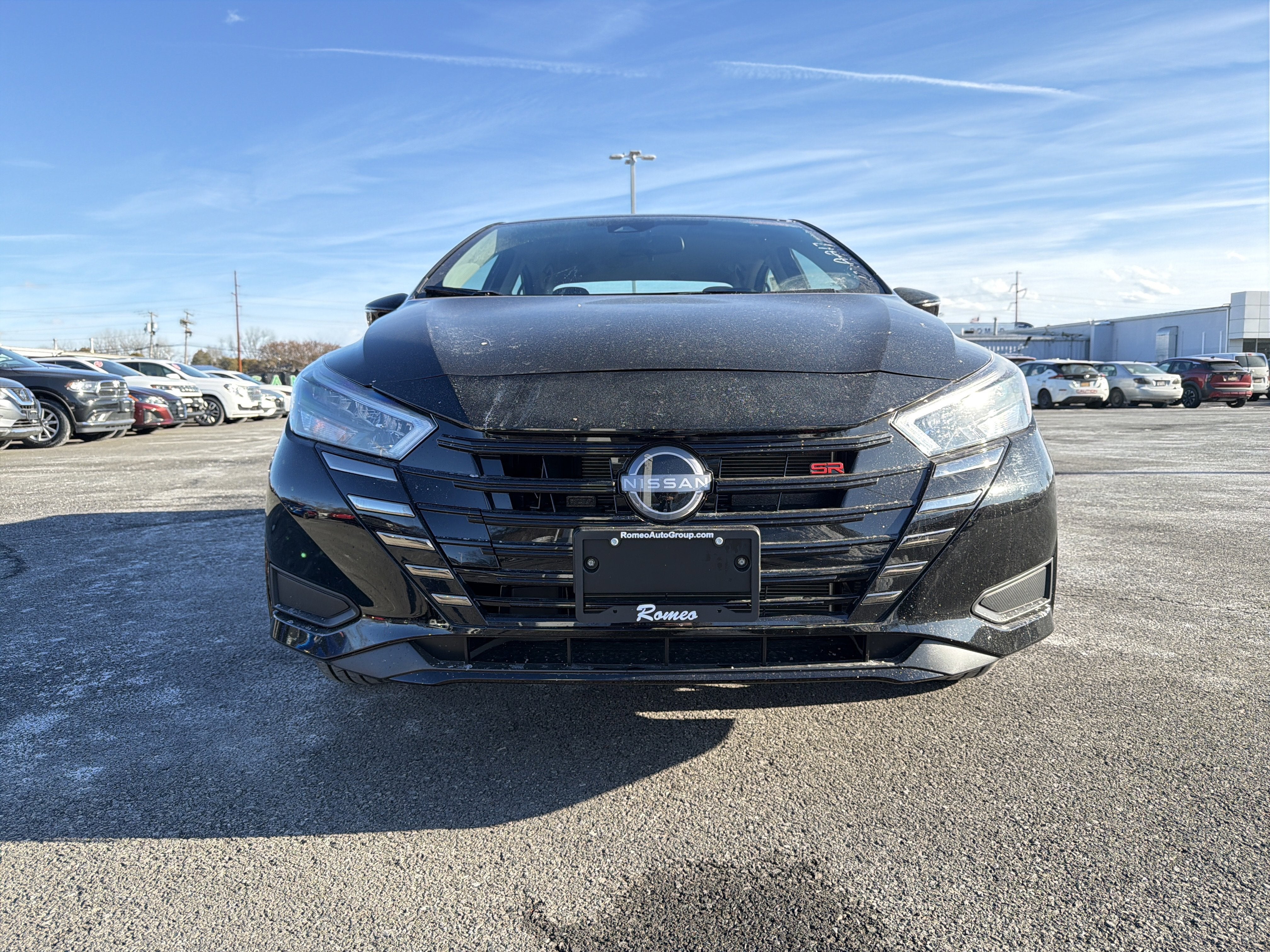 2025 Nissan Versa SR