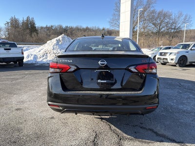 2025 Nissan Versa SR