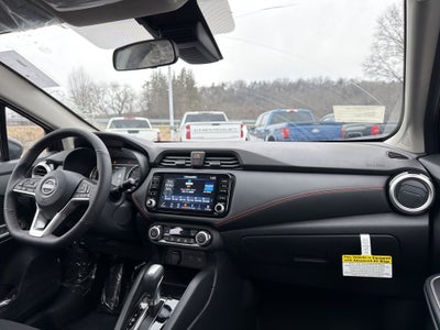 2025 Nissan Versa SR