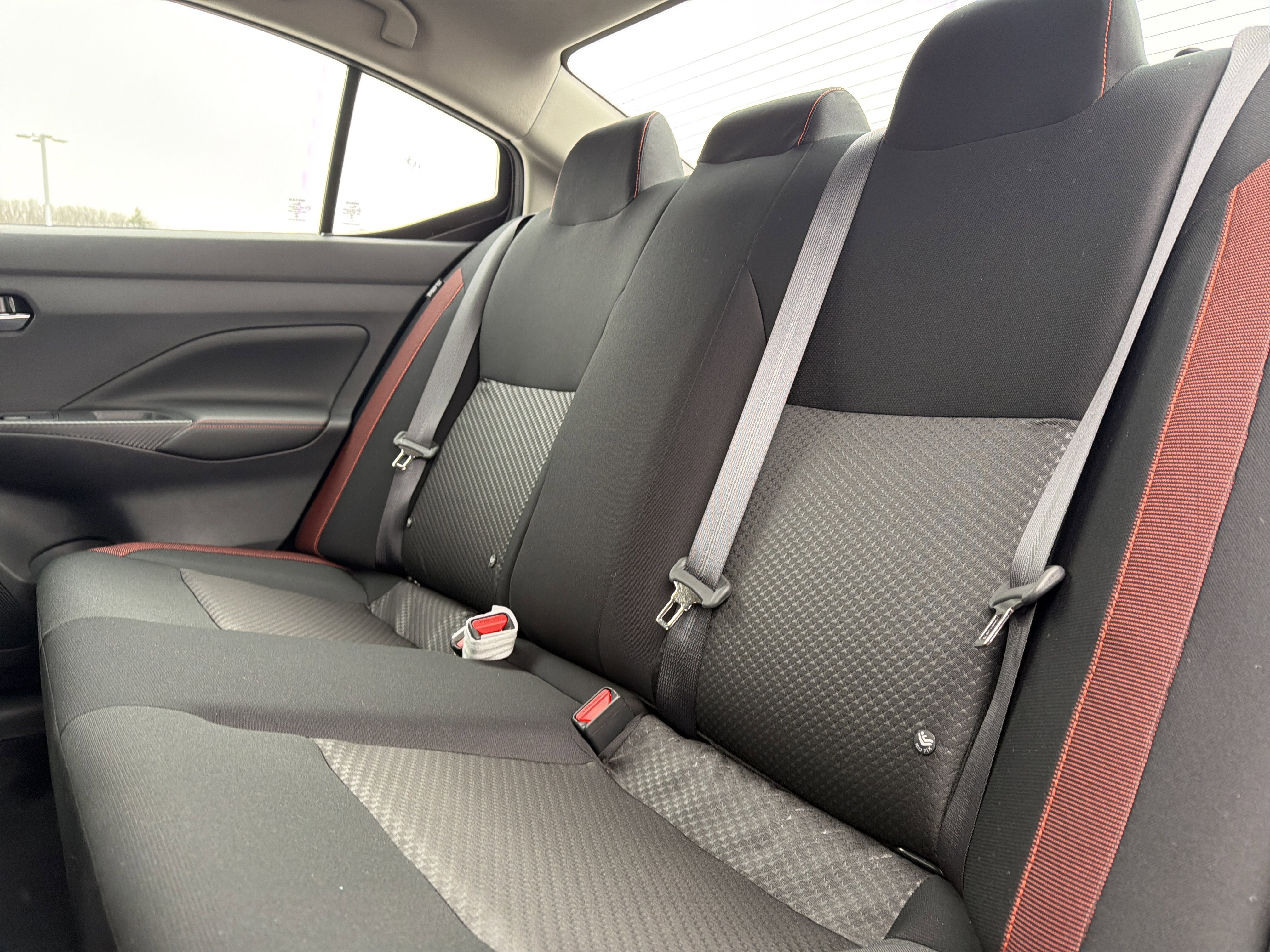 2025 Nissan Versa SR