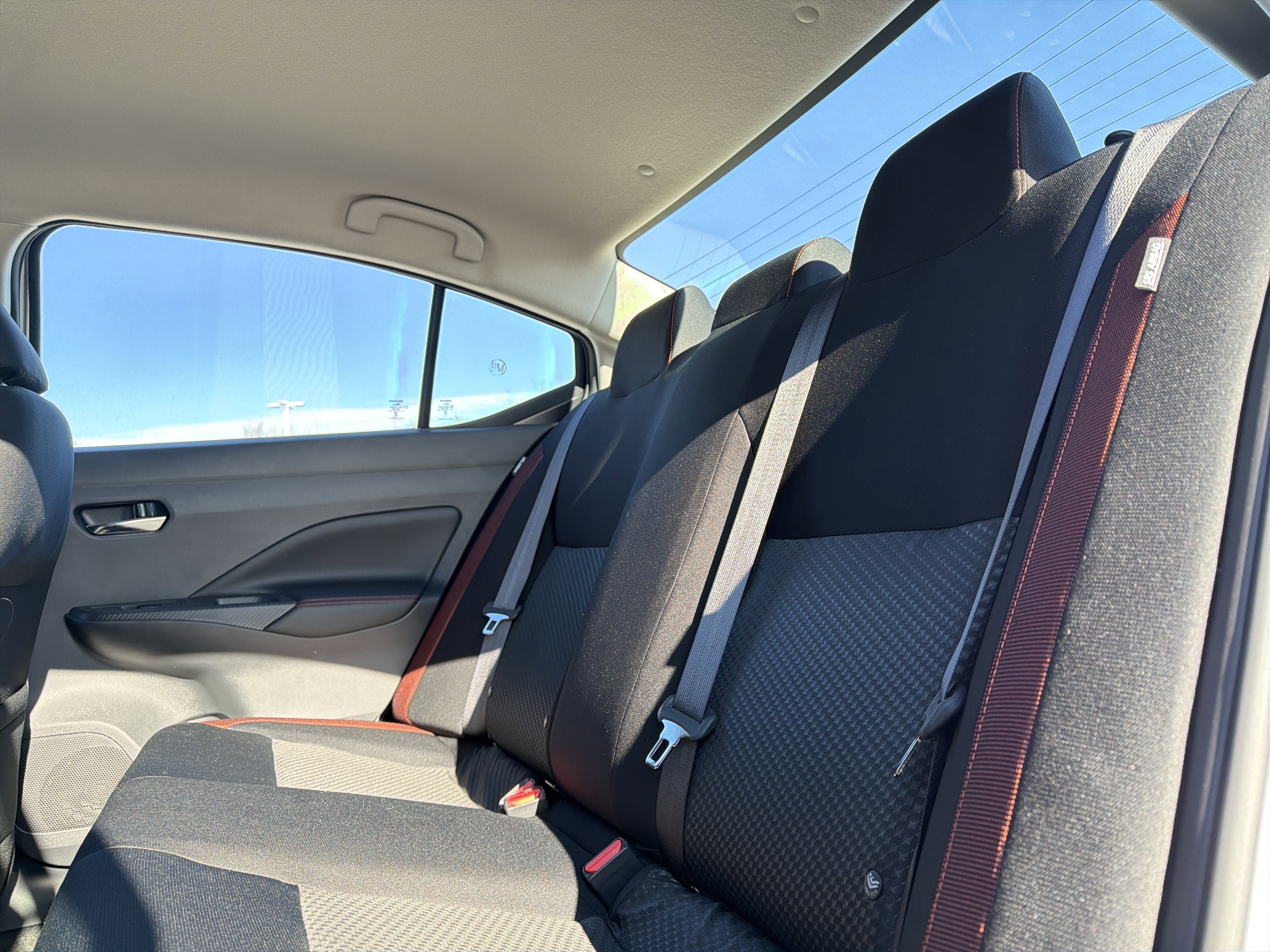 2025 Nissan Versa SR