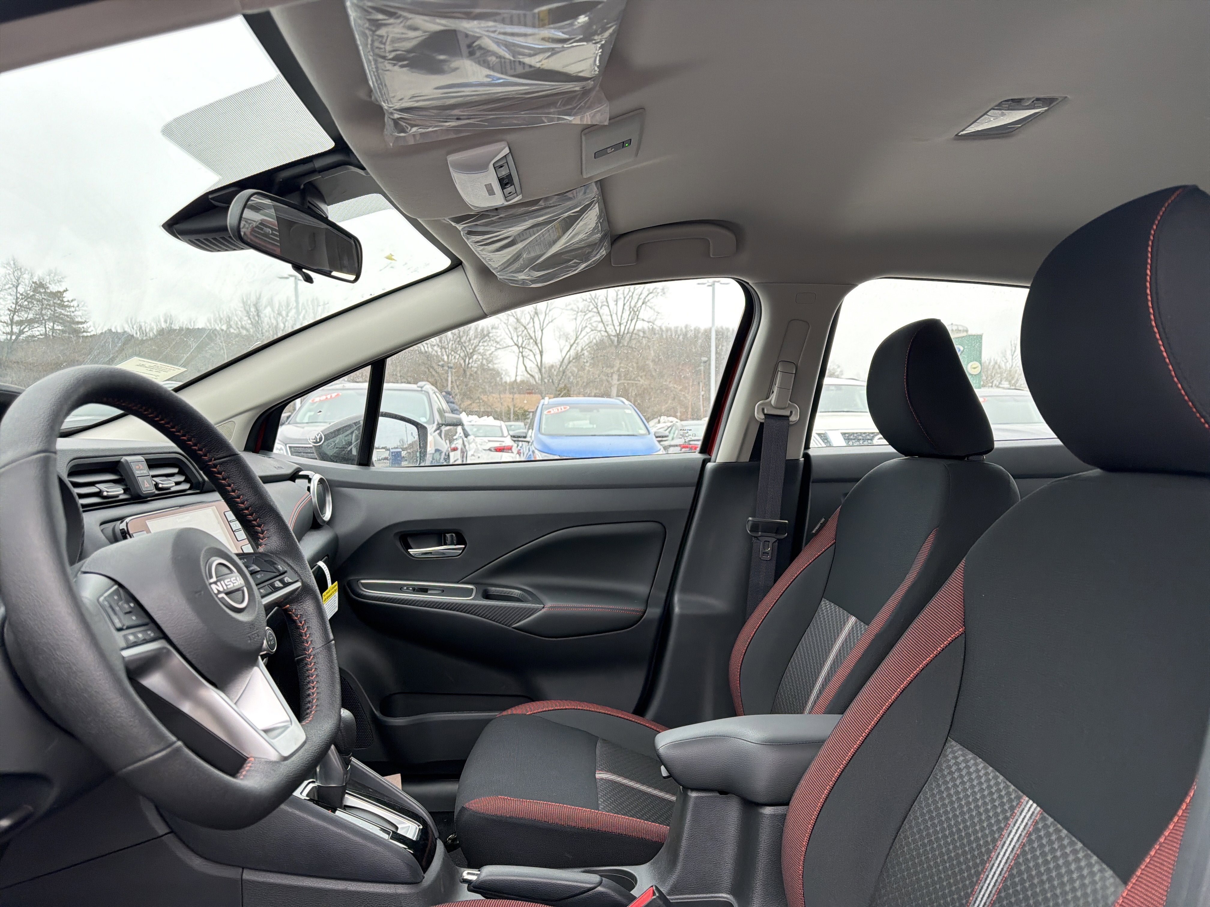 2025 Nissan Versa SR