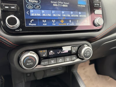 2025 Nissan Versa SR