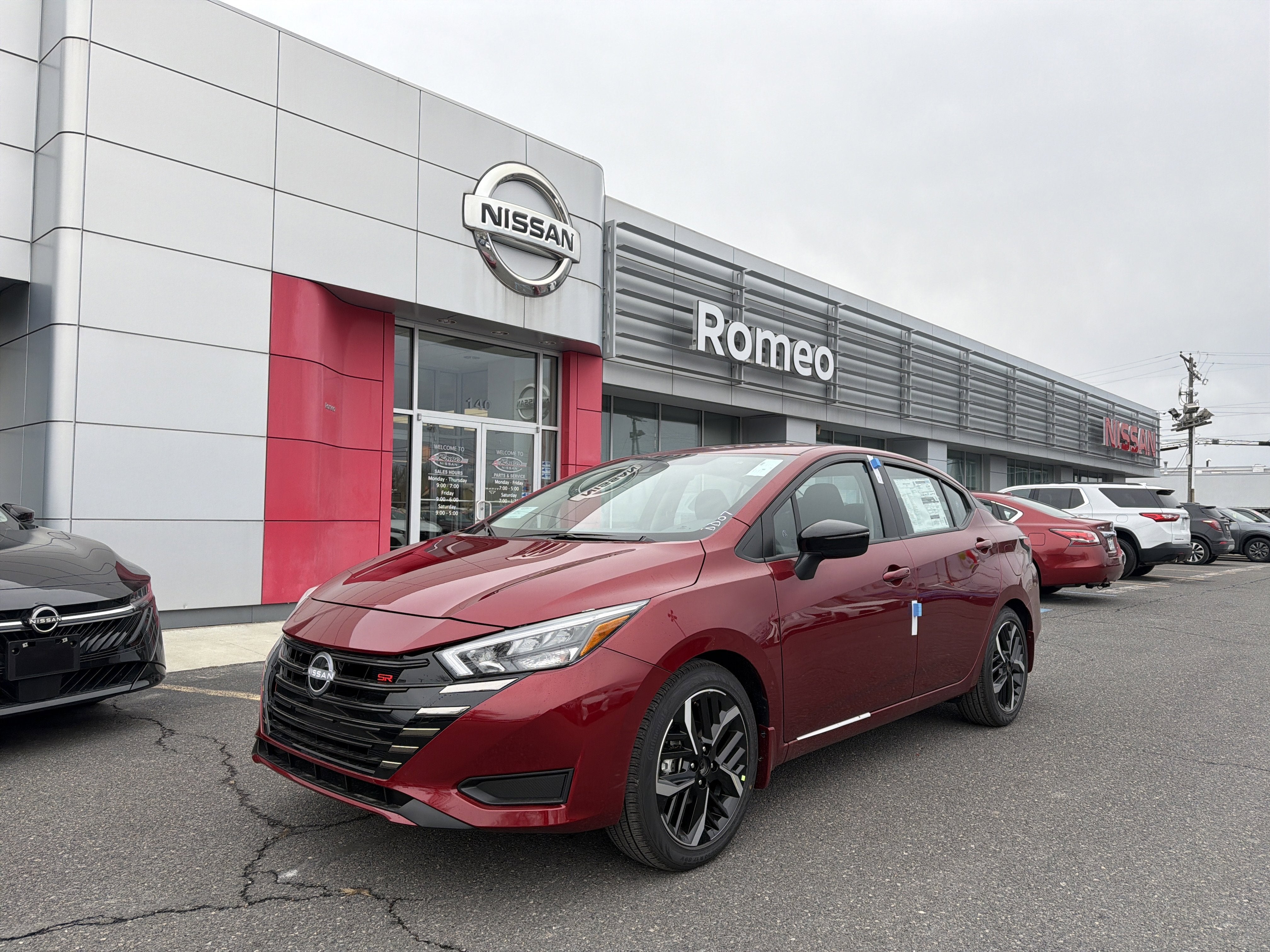 2025 Nissan Versa SR