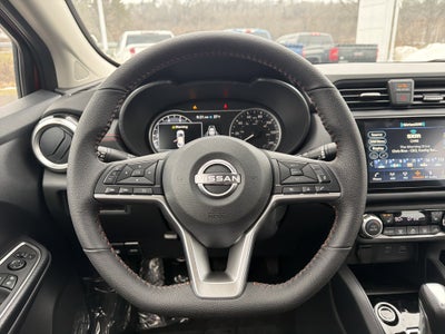 2025 Nissan Versa SR