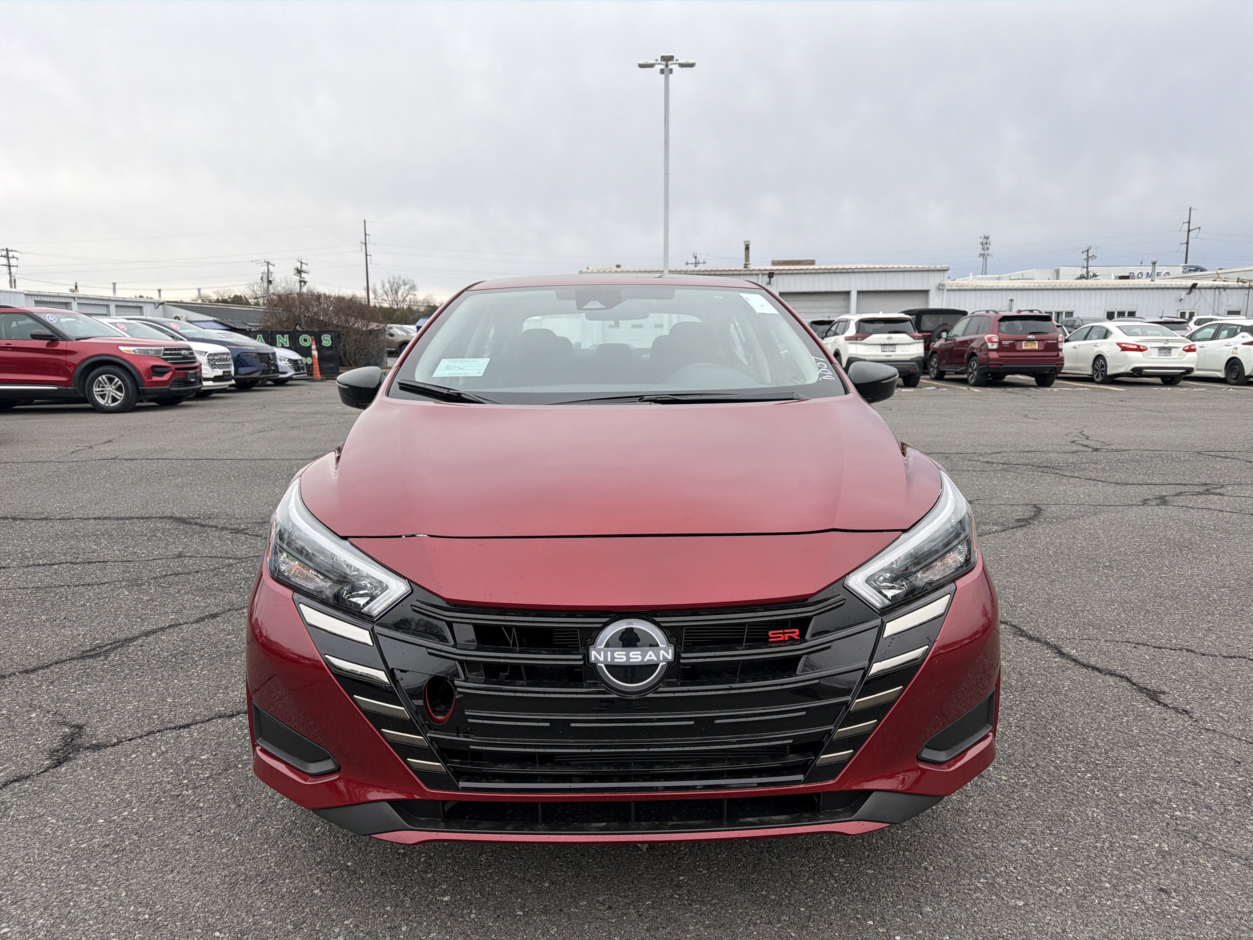 2025 Nissan Versa SR