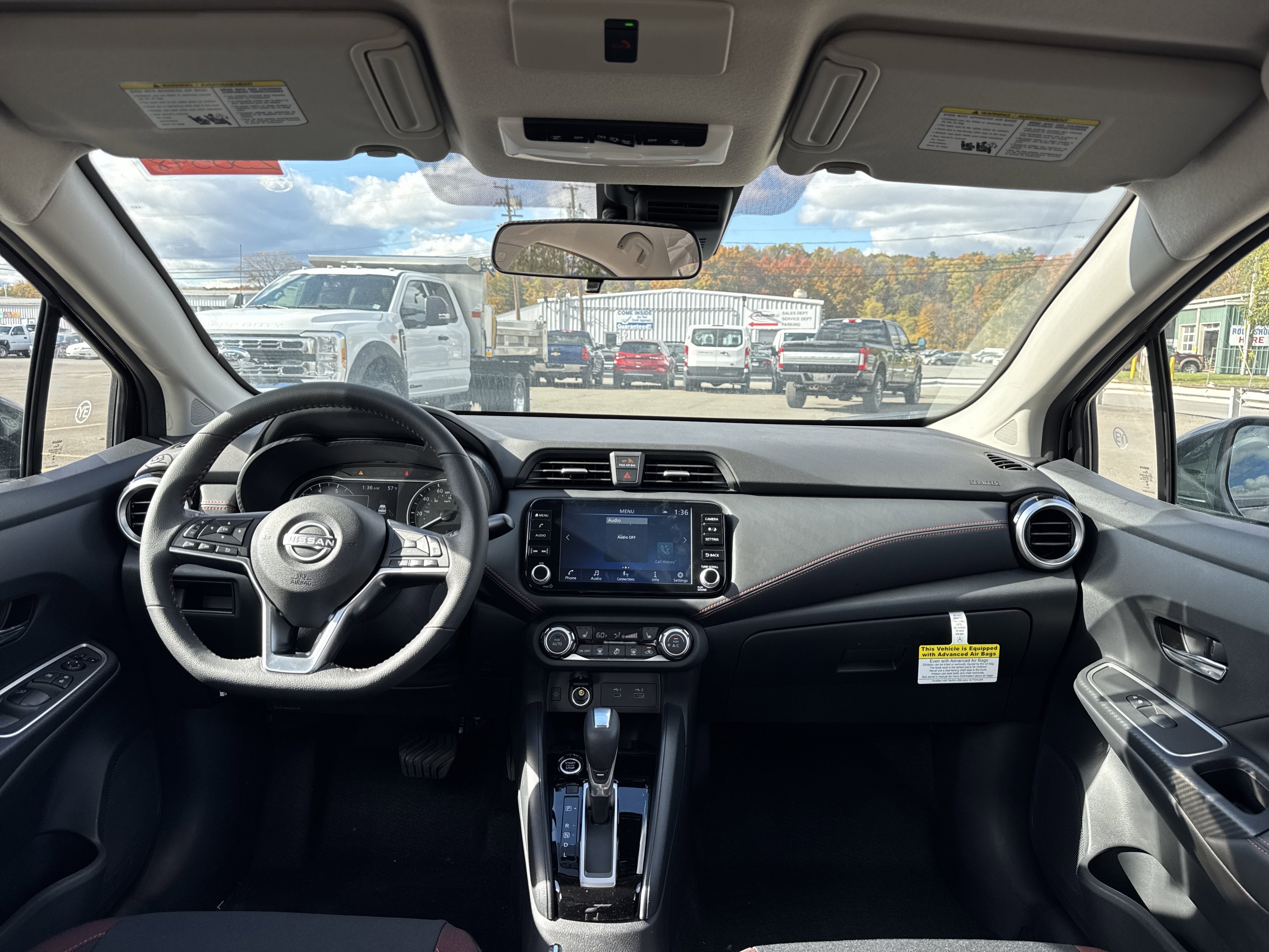 2025 Nissan Versa SR