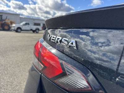 2025 Nissan Versa SR