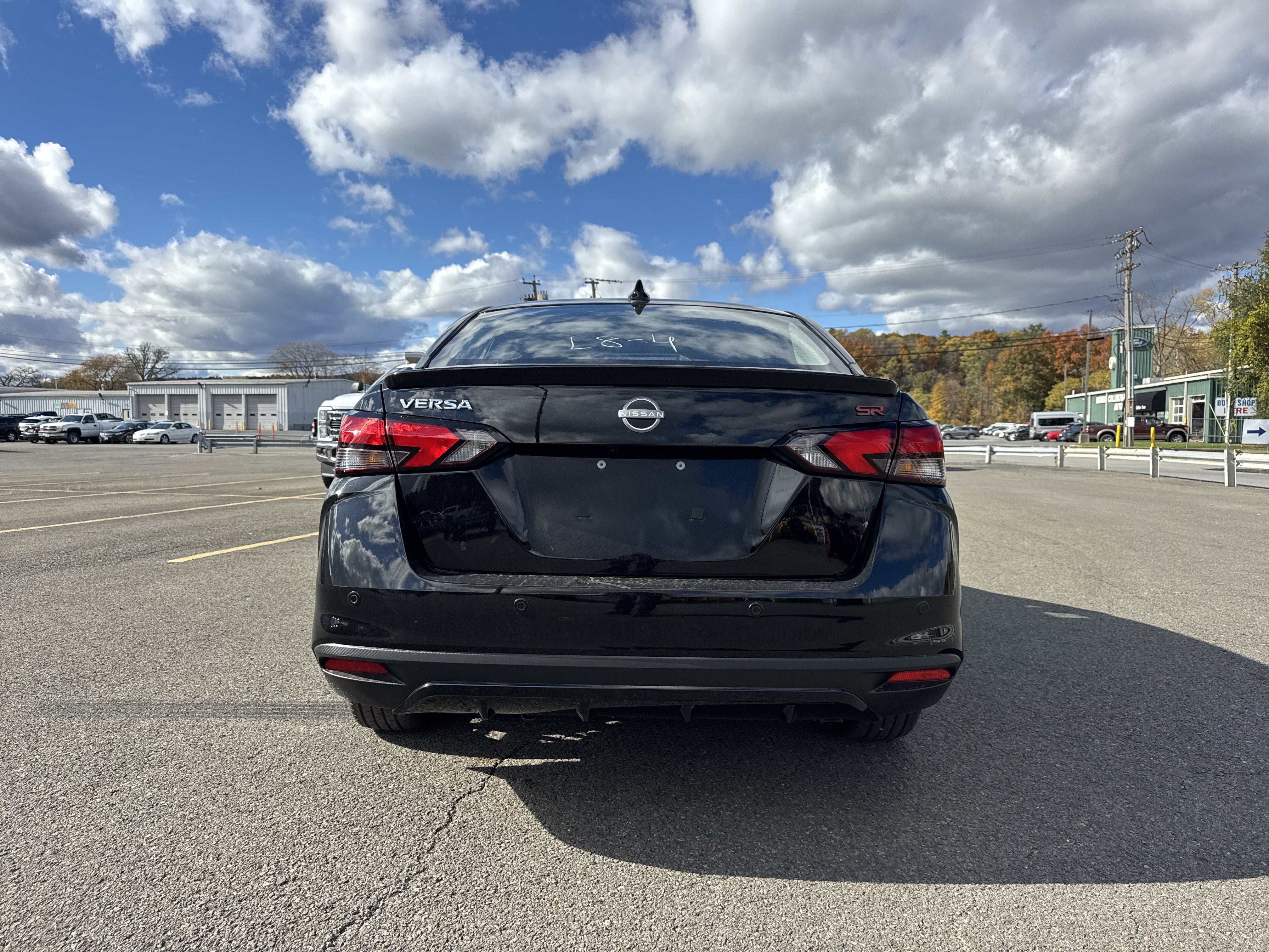 2025 Nissan Versa SR