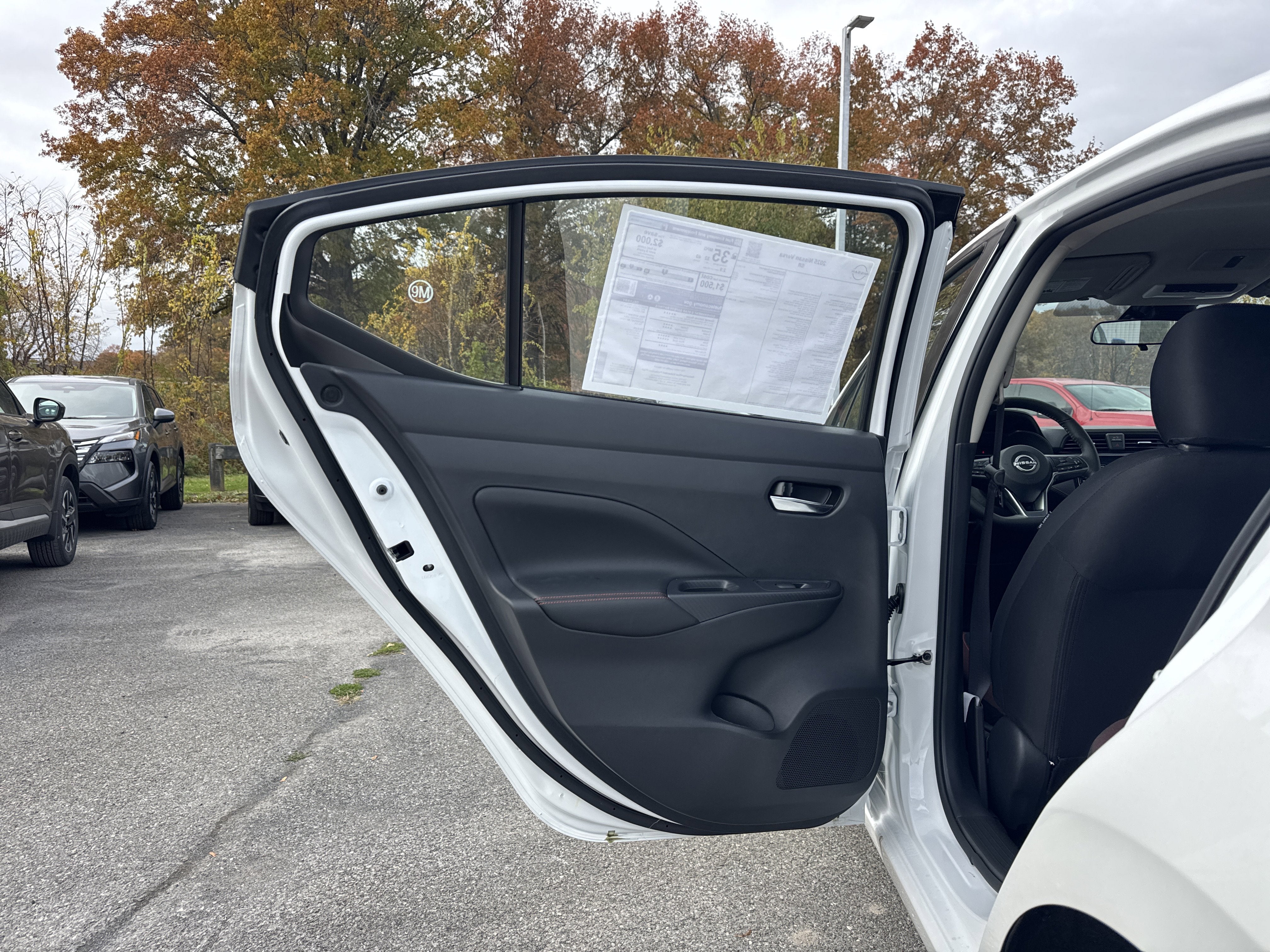 2025 Nissan Versa SR