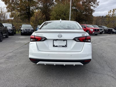 2025 Nissan Versa SR