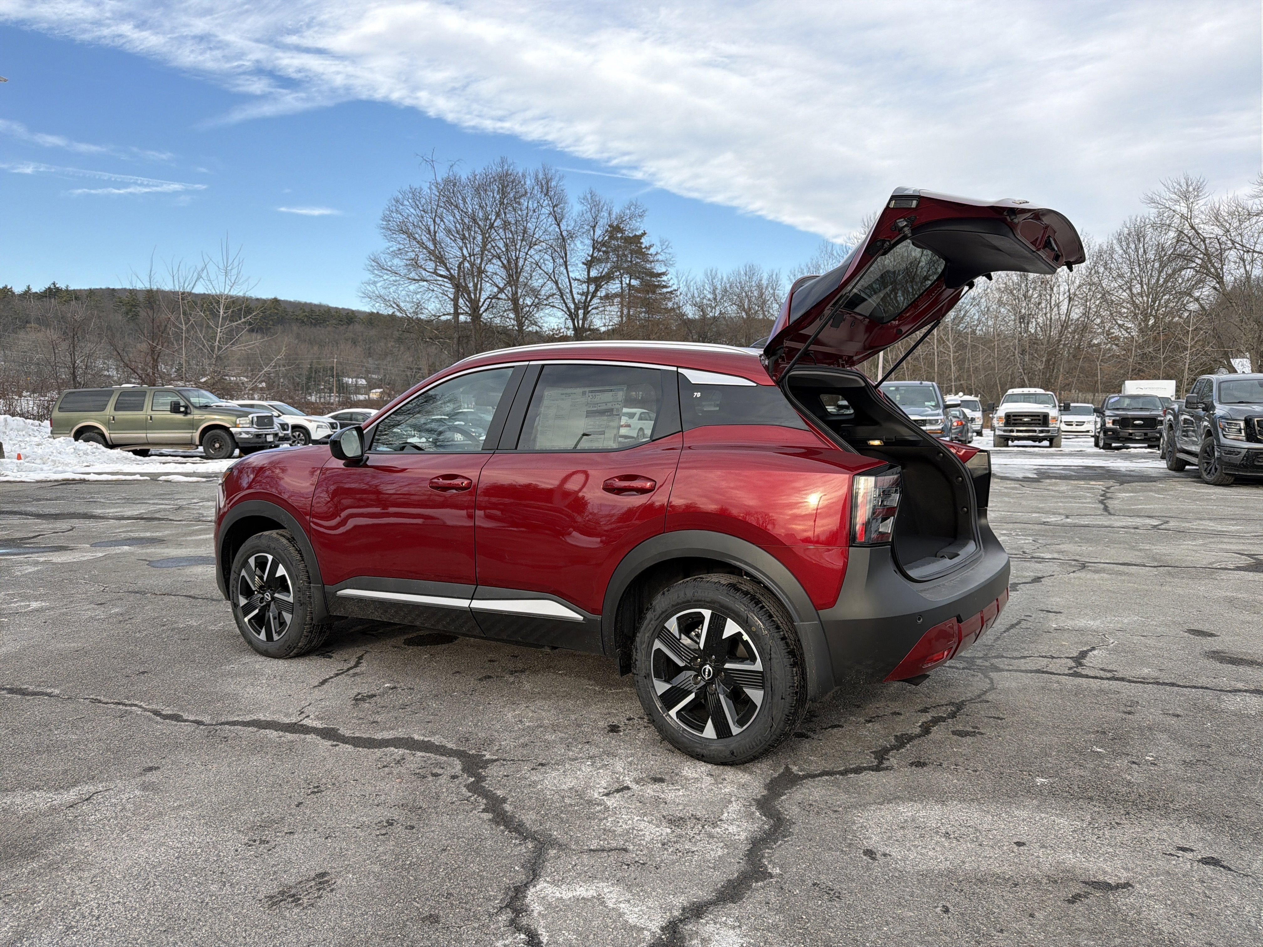 2026 Nissan Kicks SV