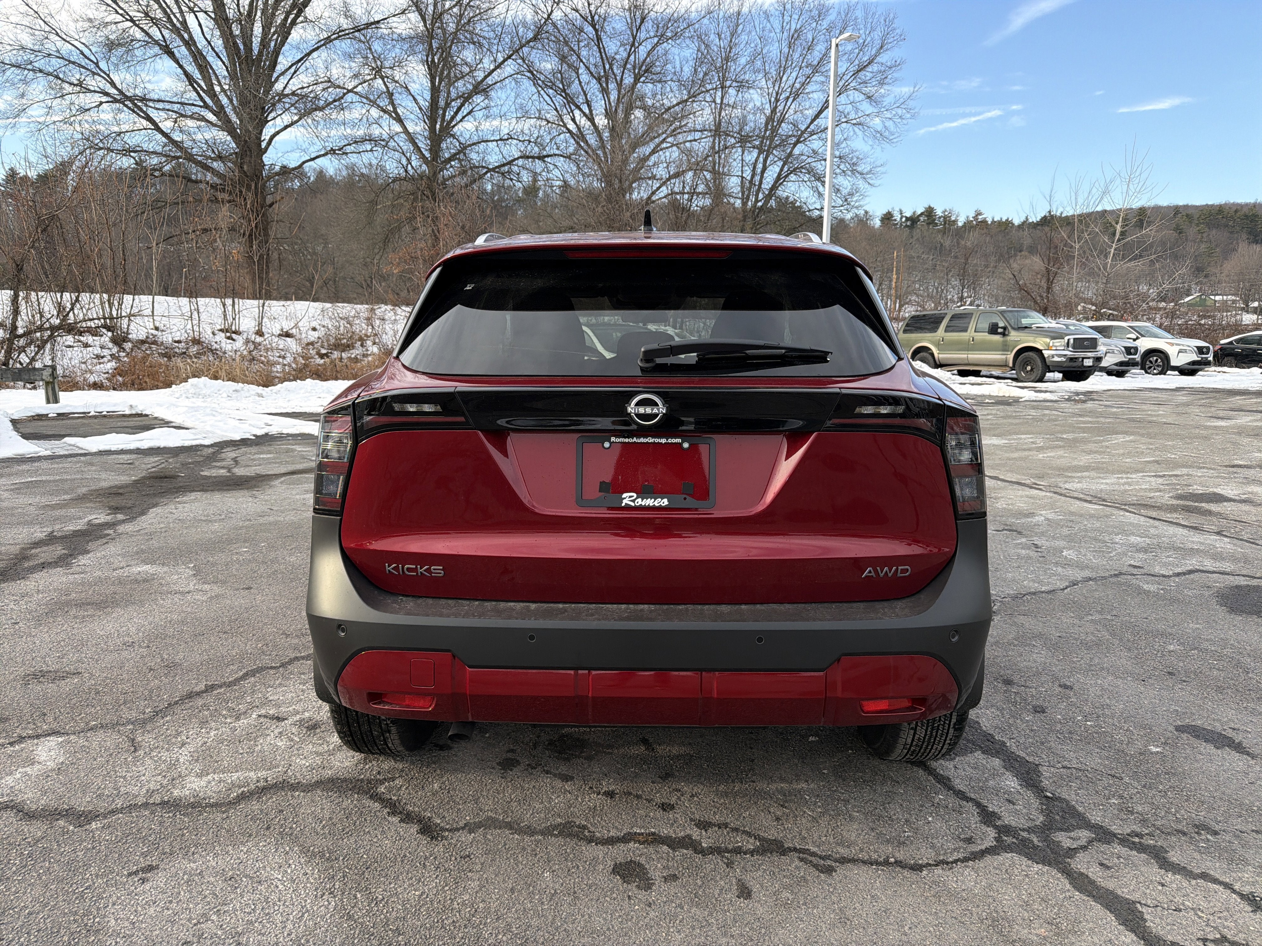 2026 Nissan Kicks SV