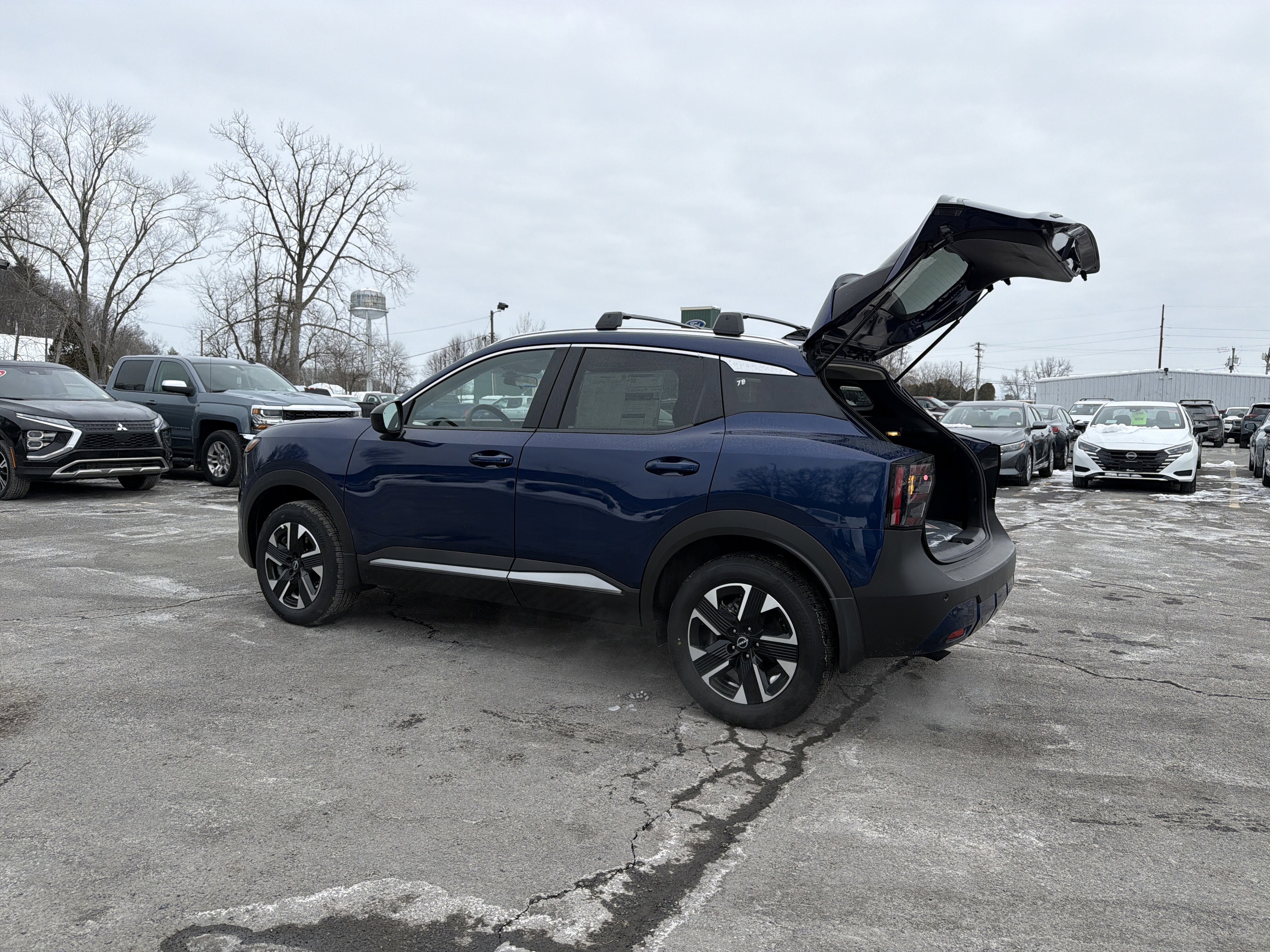 2026 Nissan Kicks SV