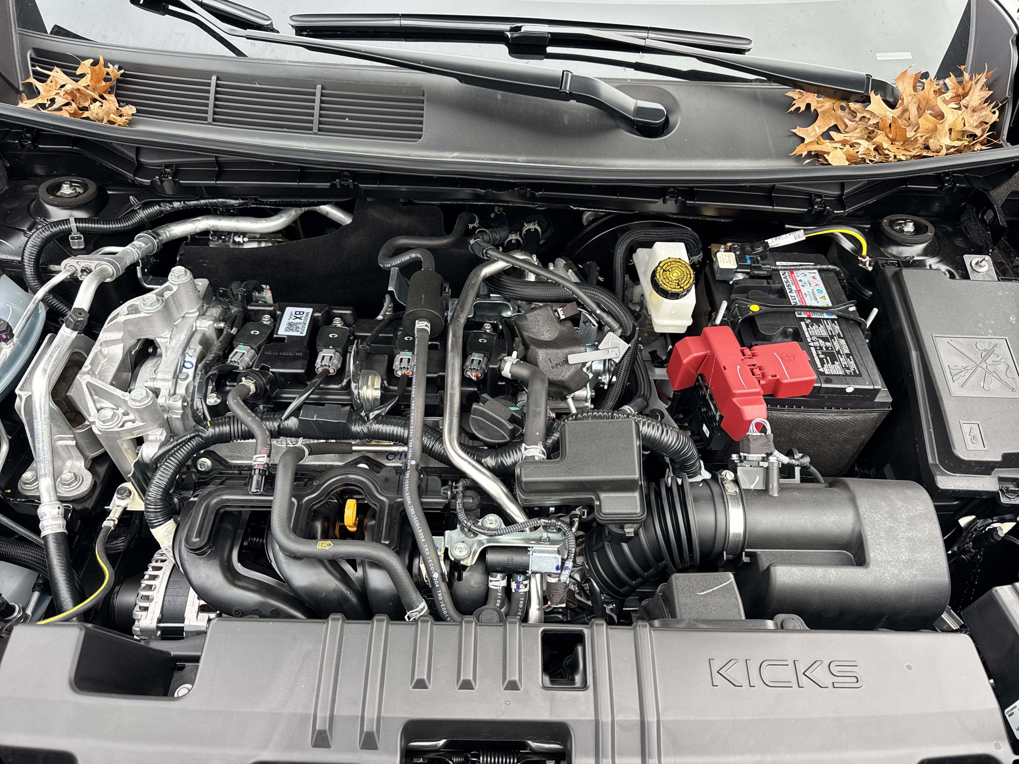 2026 Nissan Kicks SV