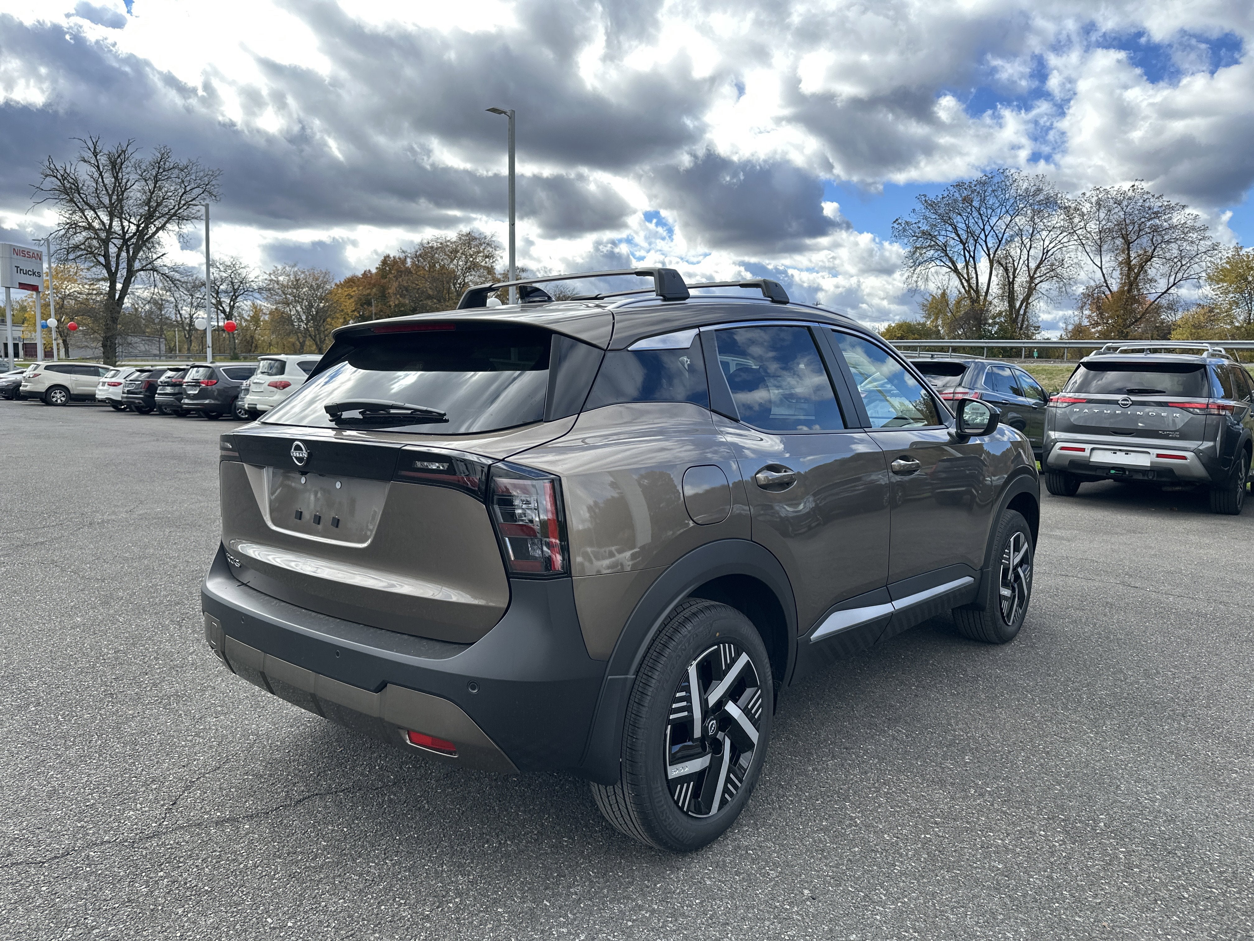 2026 Nissan Kicks SV