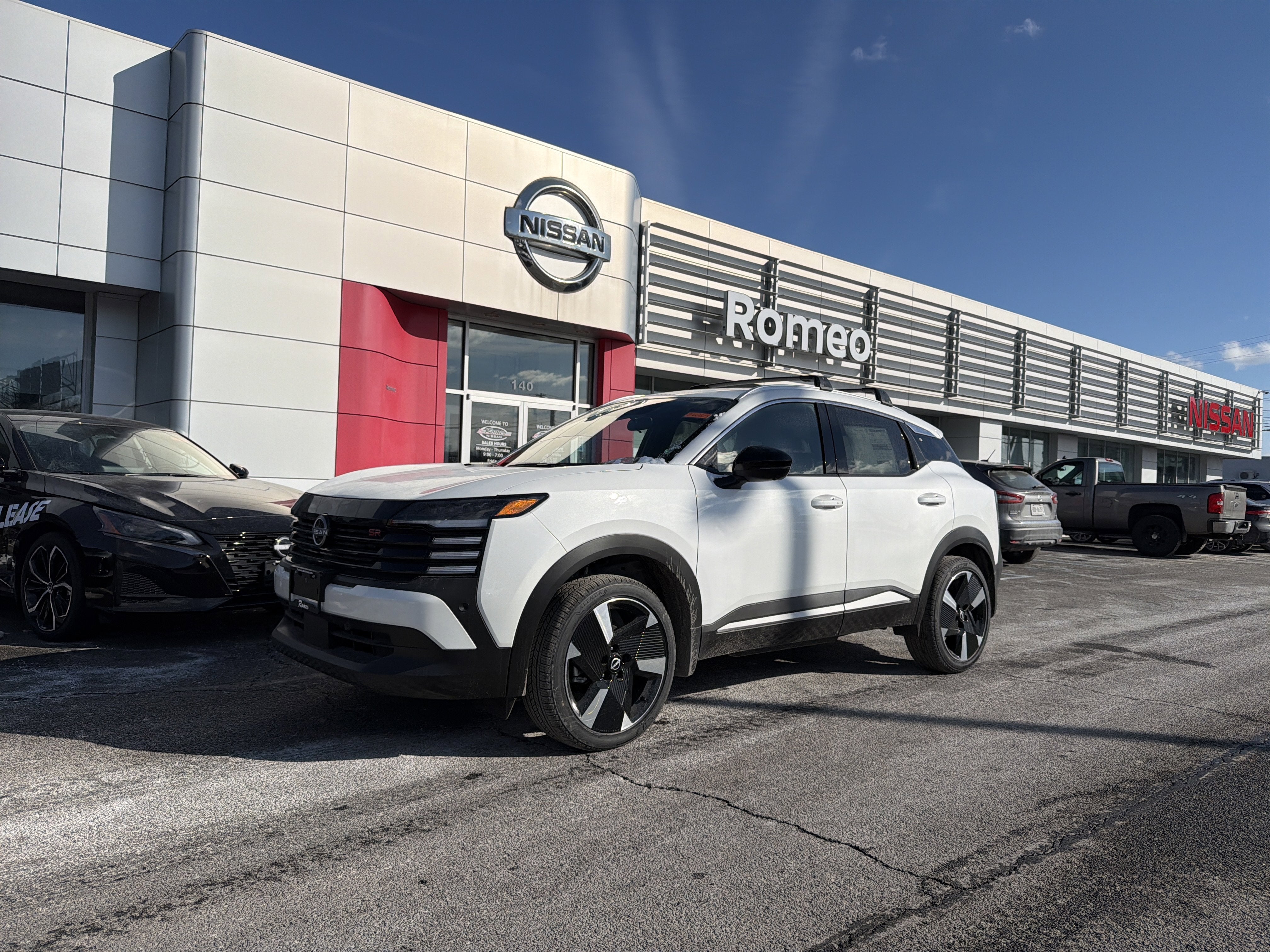 2026 Nissan Kicks SR