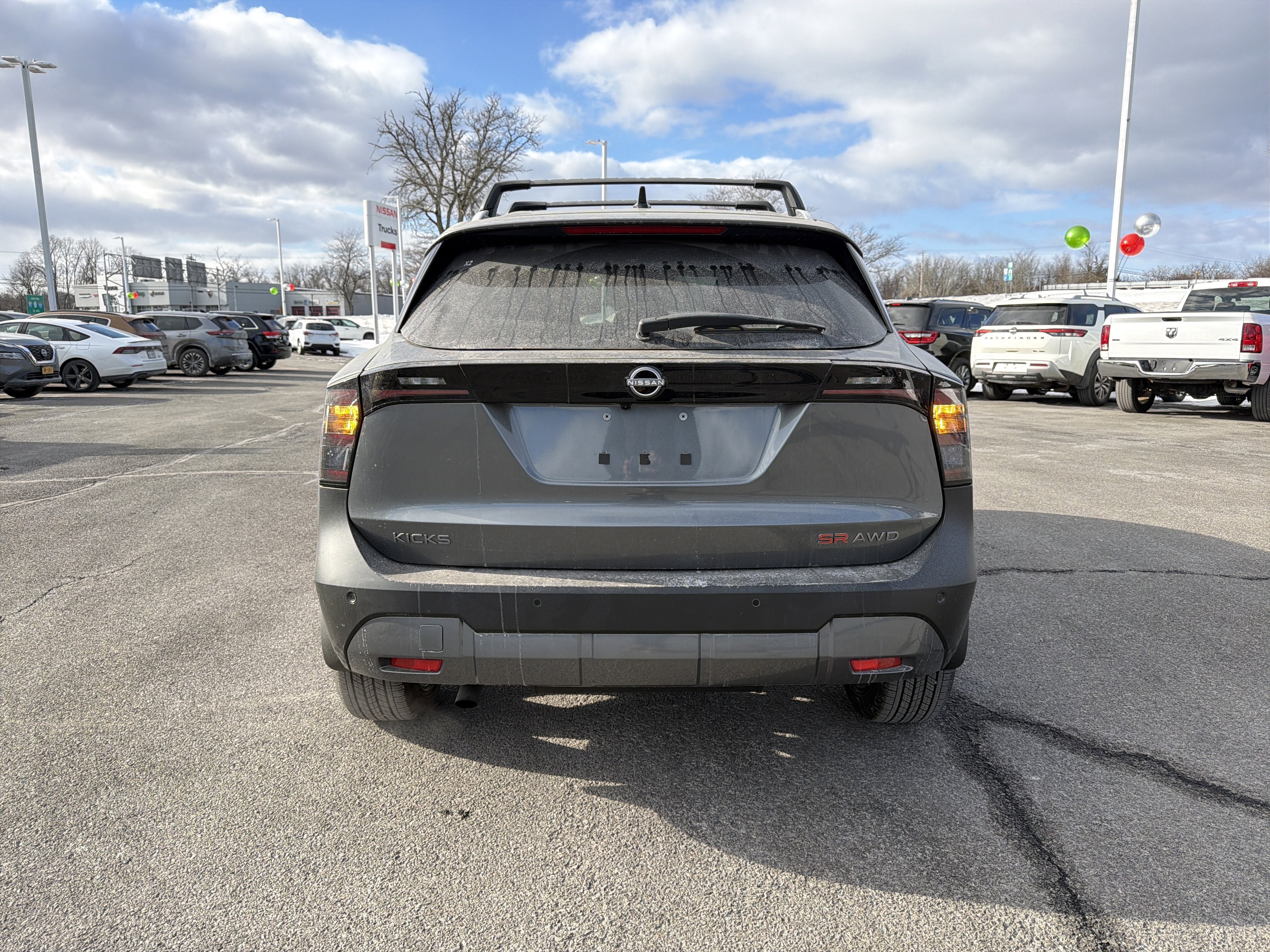 2026 Nissan Kicks SR