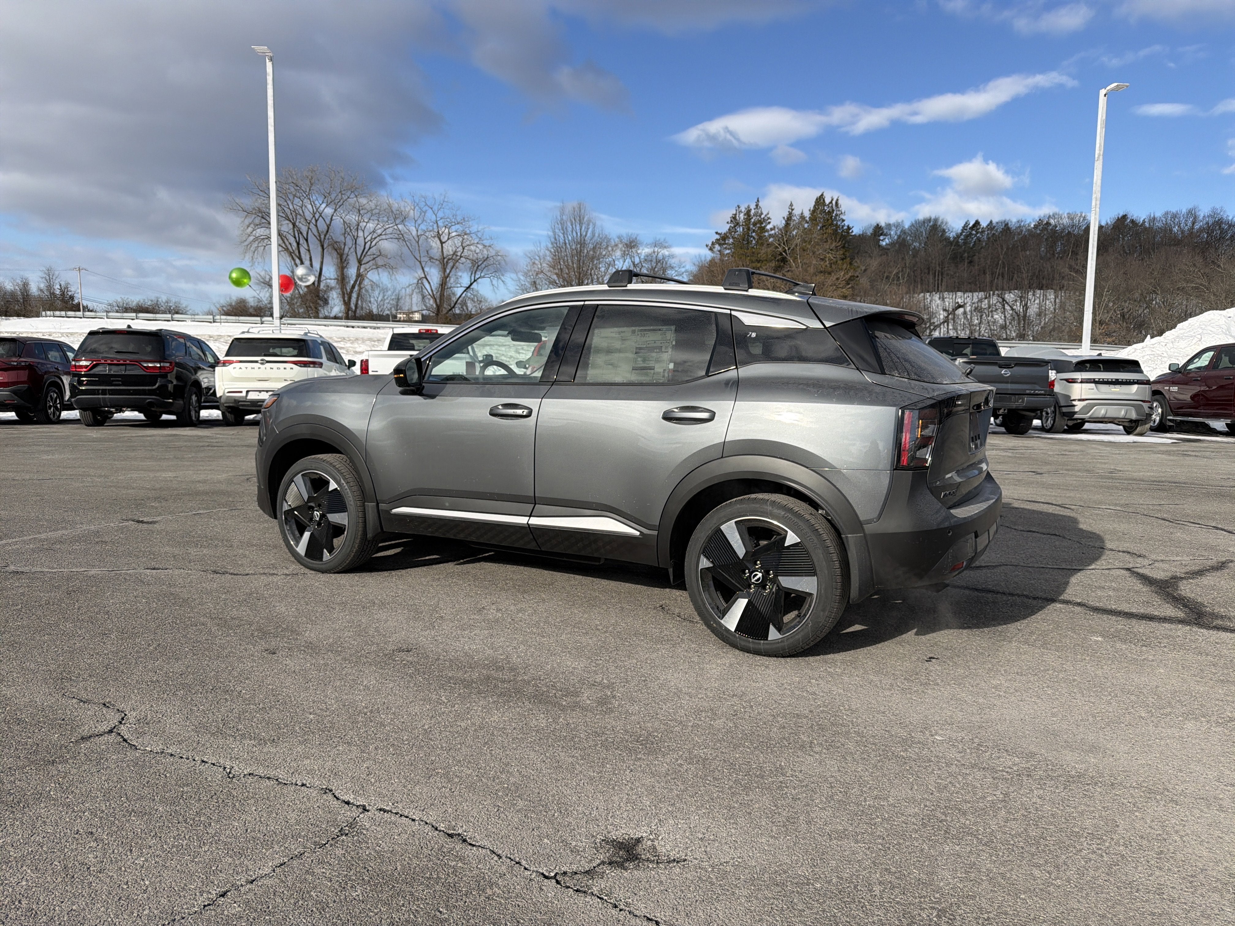 2026 Nissan Kicks SR