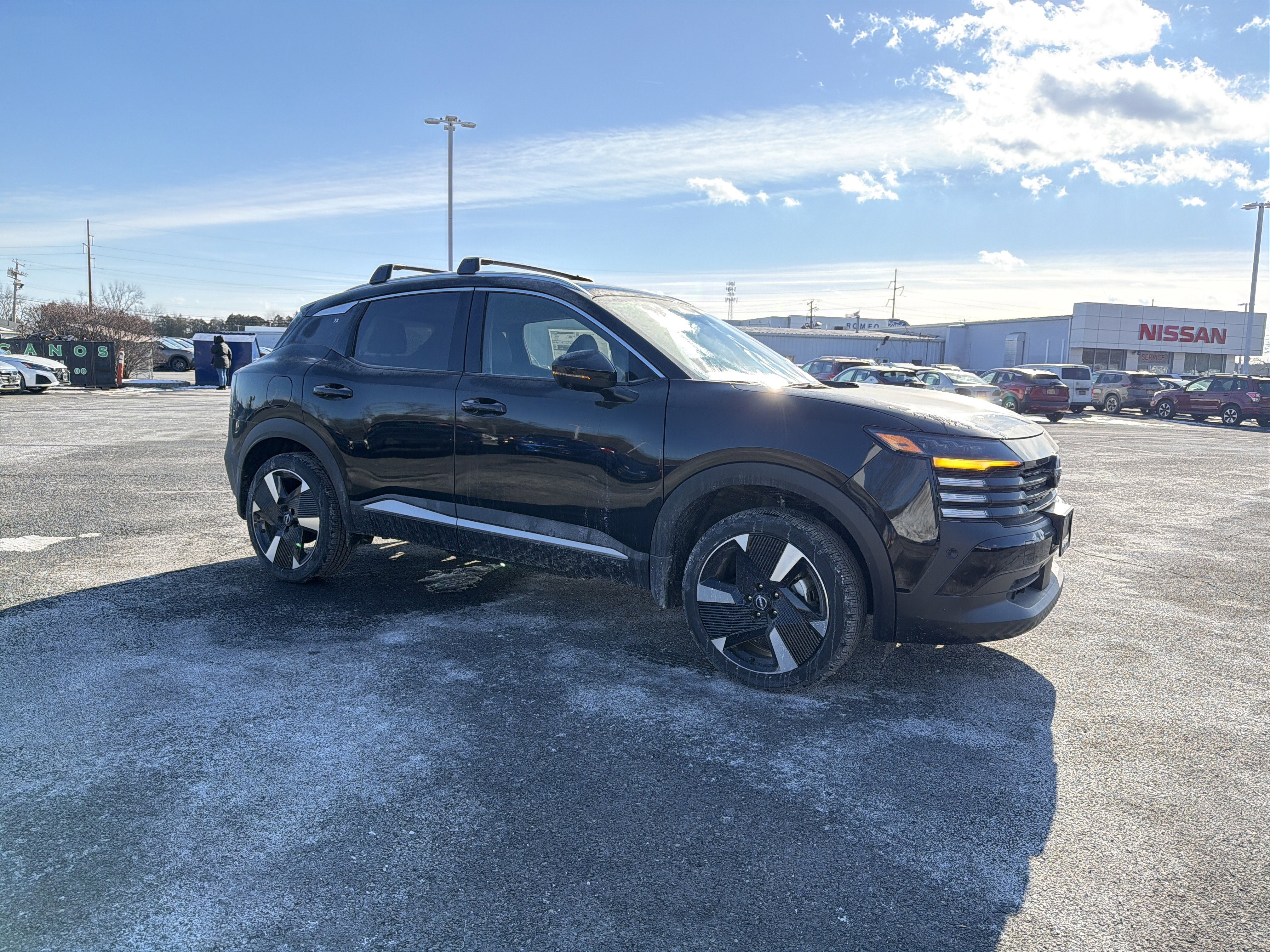 2026 Nissan Kicks SR