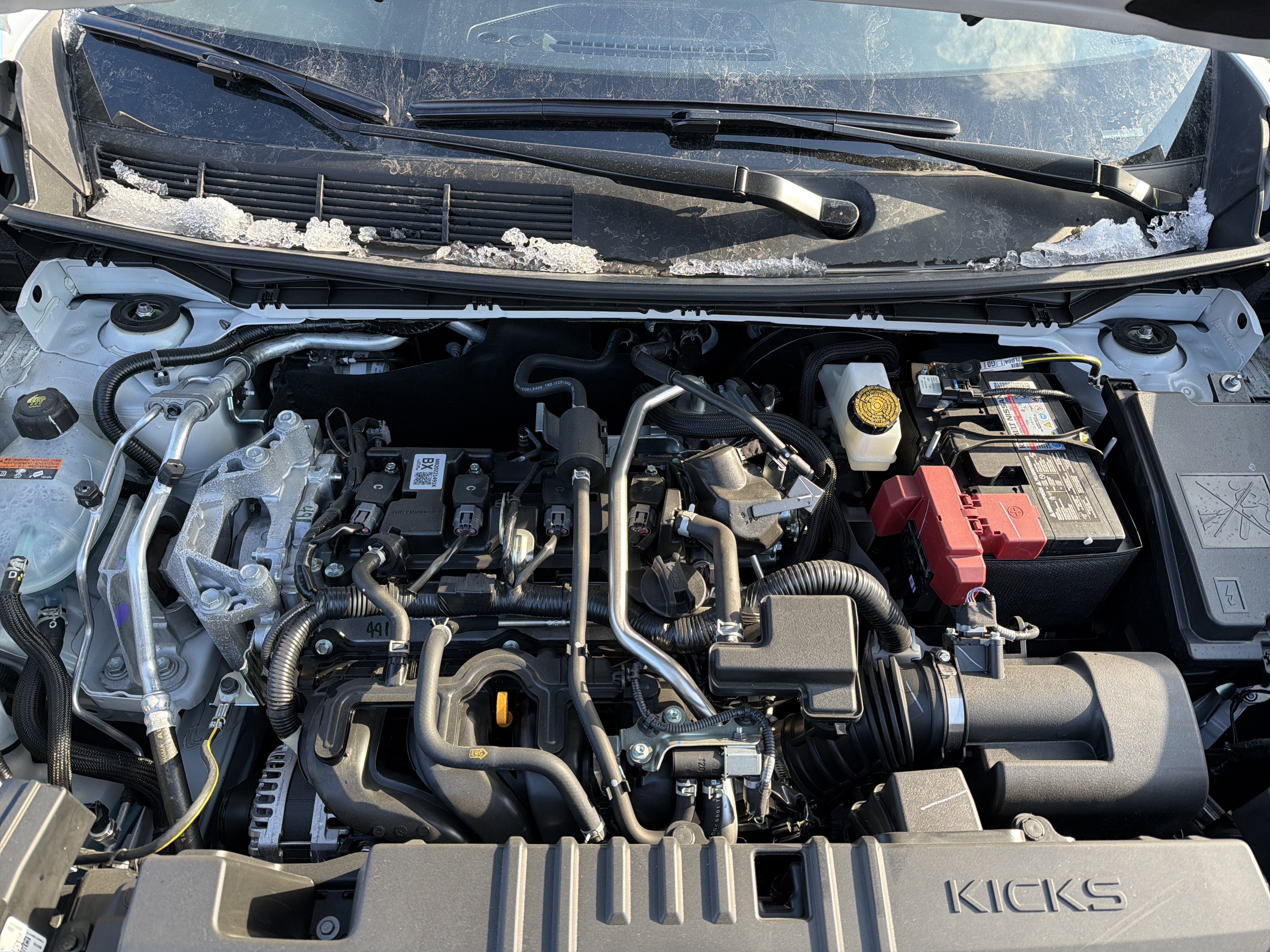 2026 Nissan Kicks SR