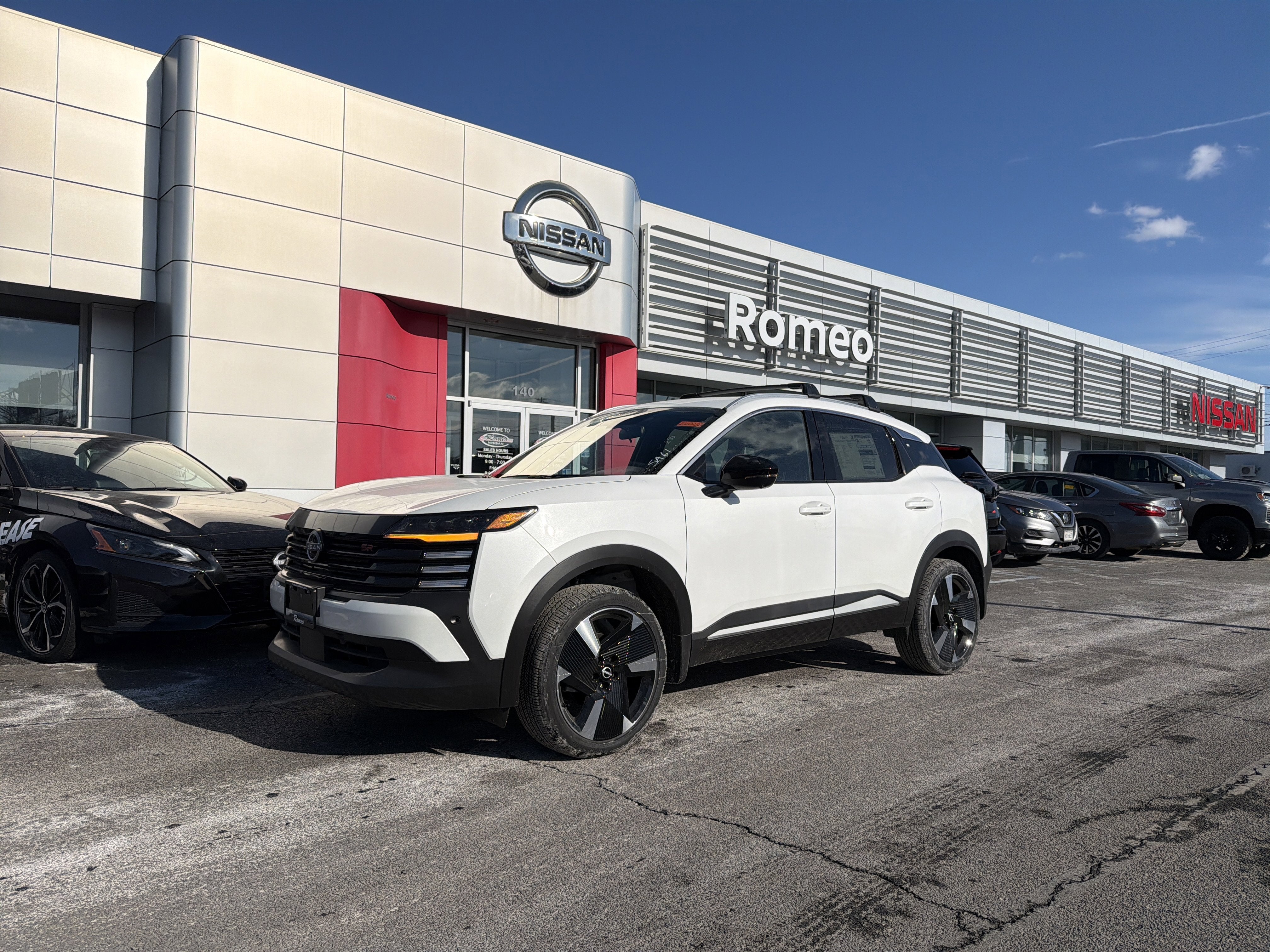 2026 Nissan Kicks SR