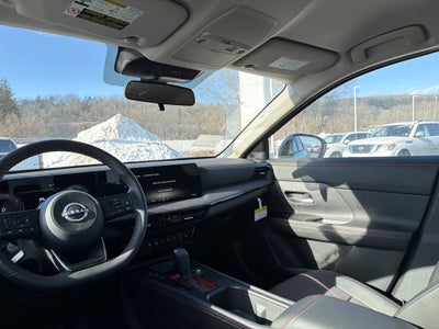 2026 Nissan Kicks SR