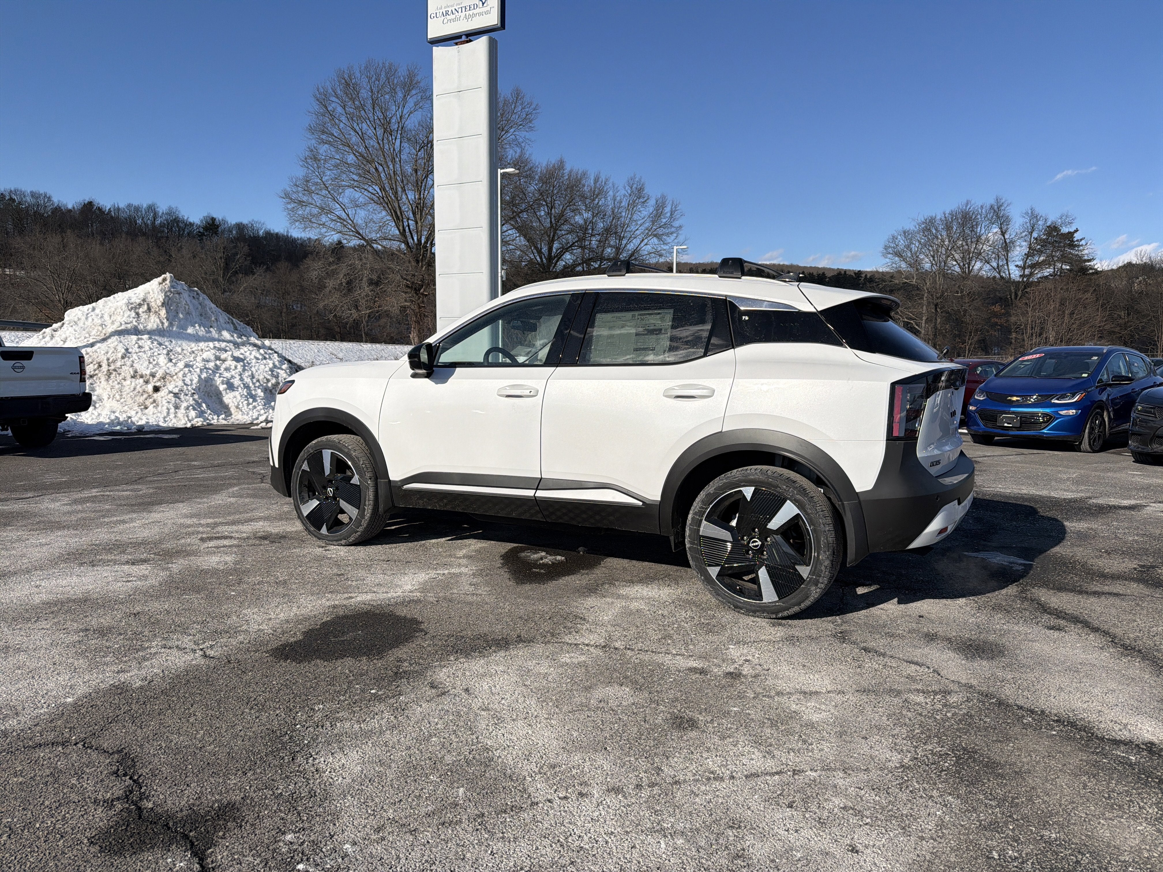 2026 Nissan Kicks SR