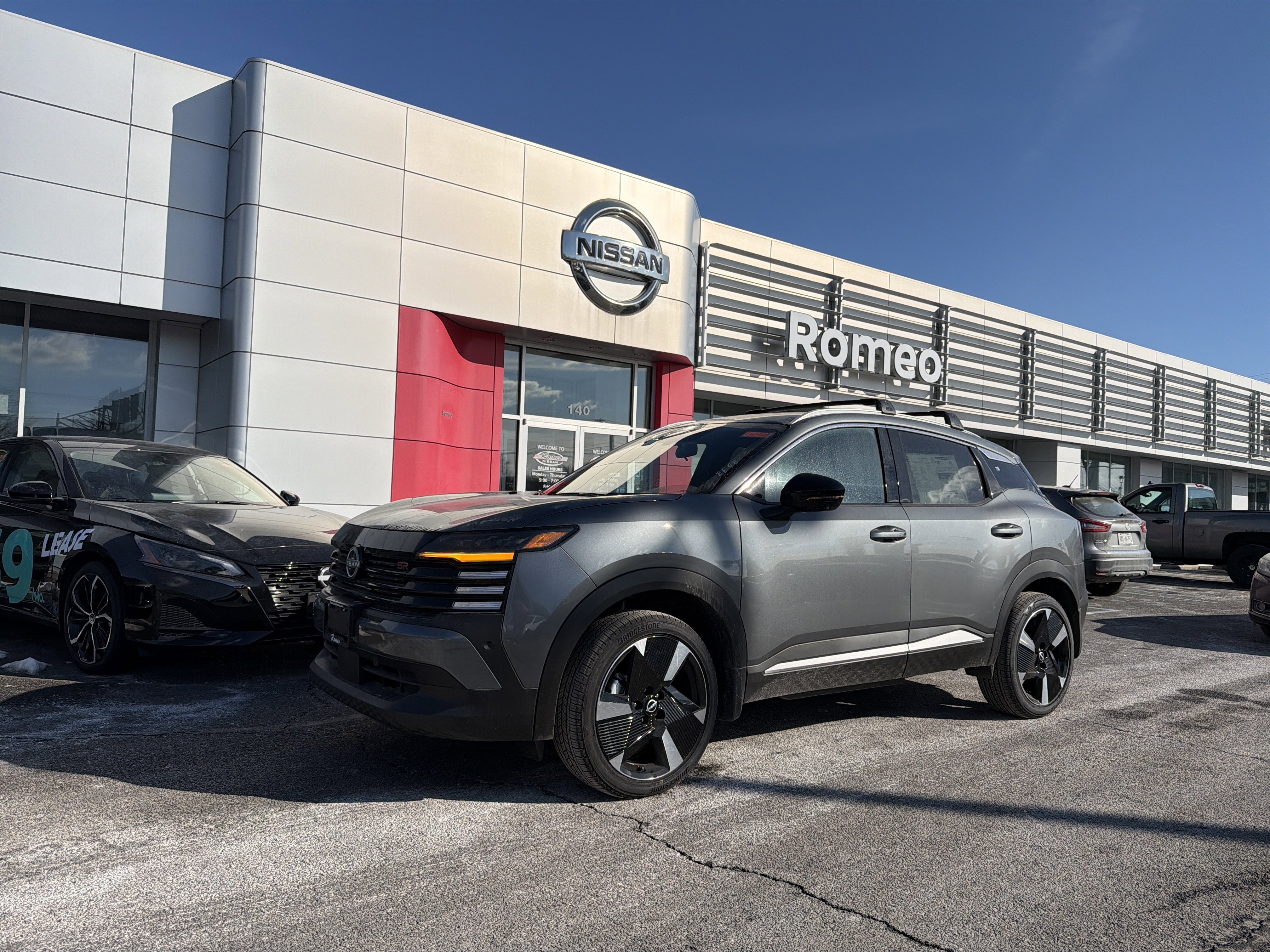 2026 Nissan Kicks SR