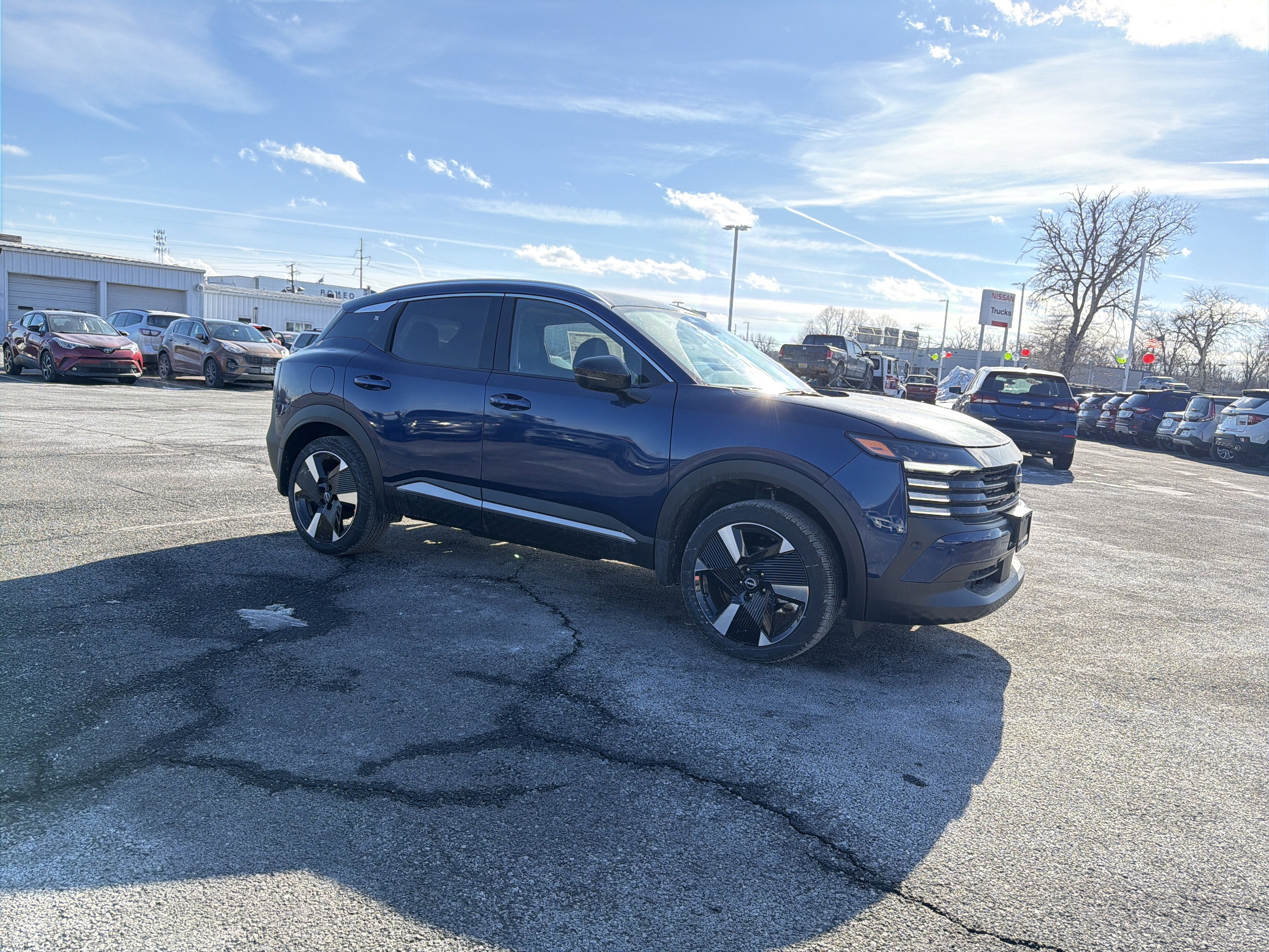 2026 Nissan Kicks SR