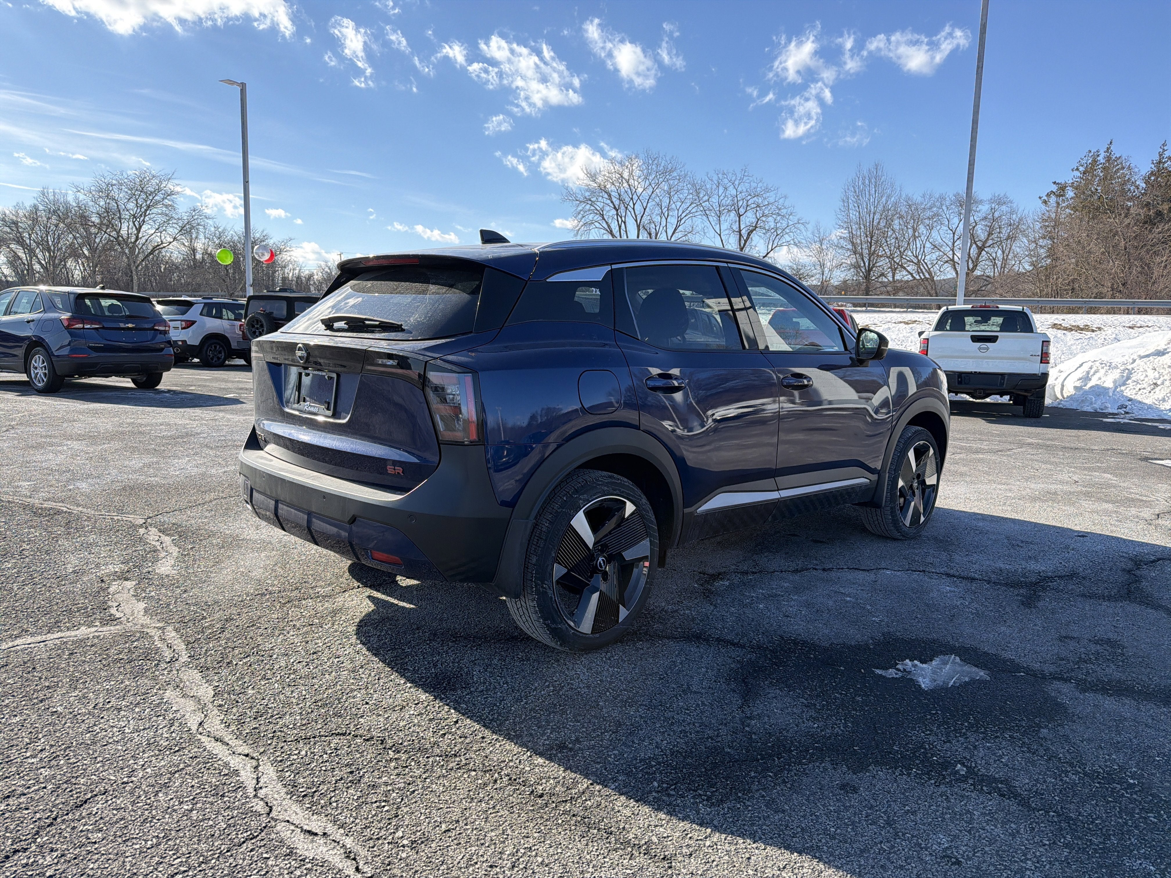 2026 Nissan Kicks SR