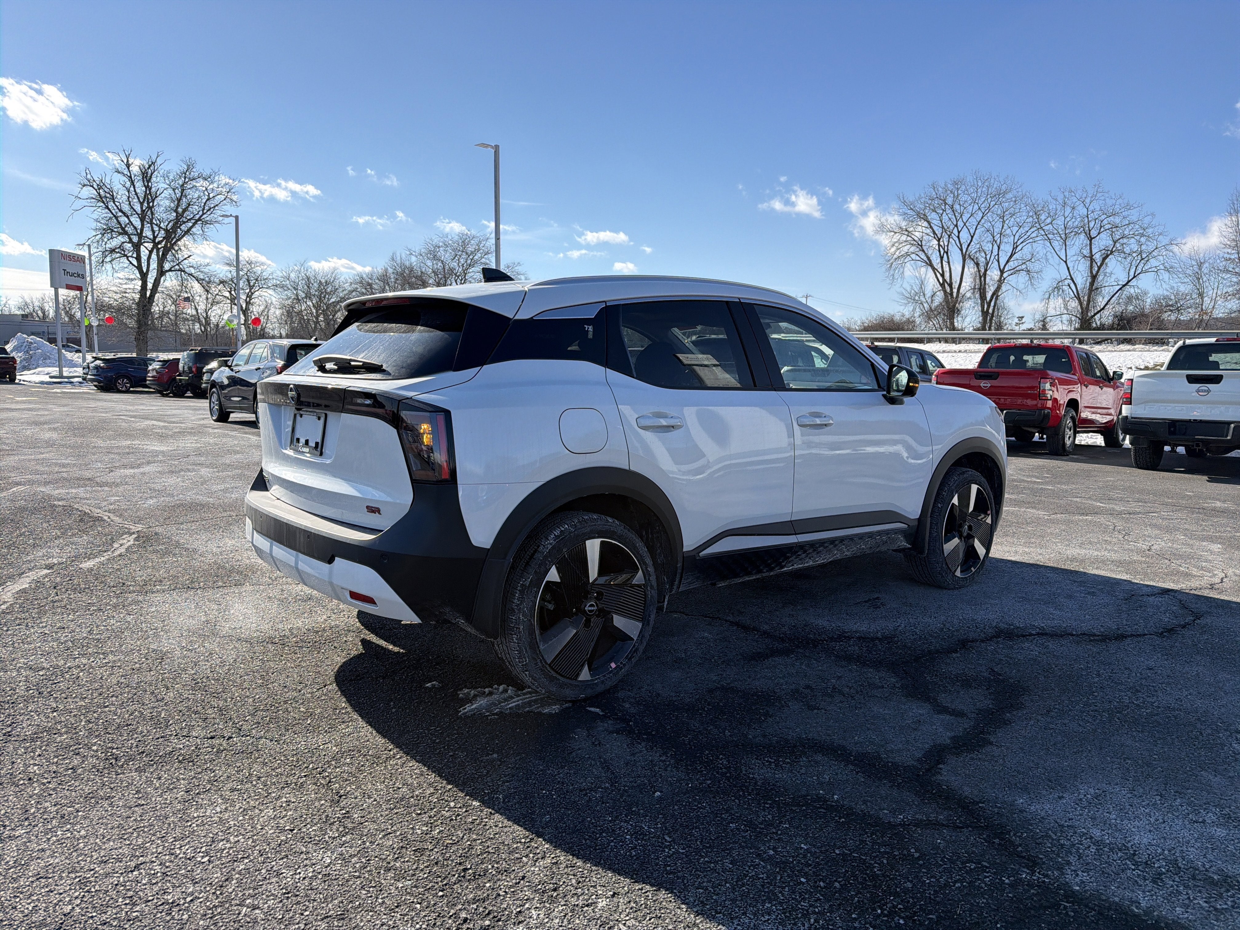 2026 Nissan Kicks SR