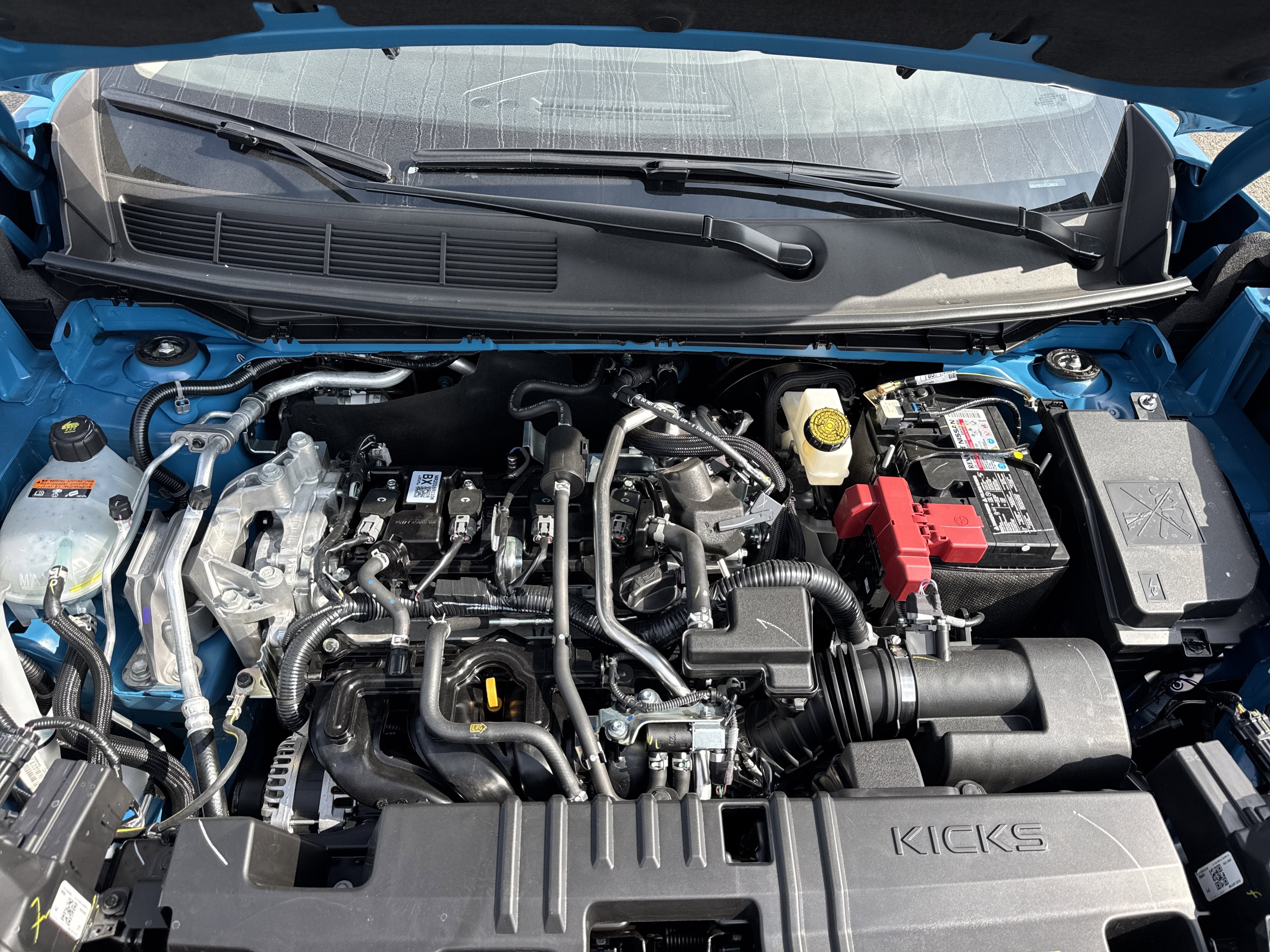 2026 Nissan Kicks SR