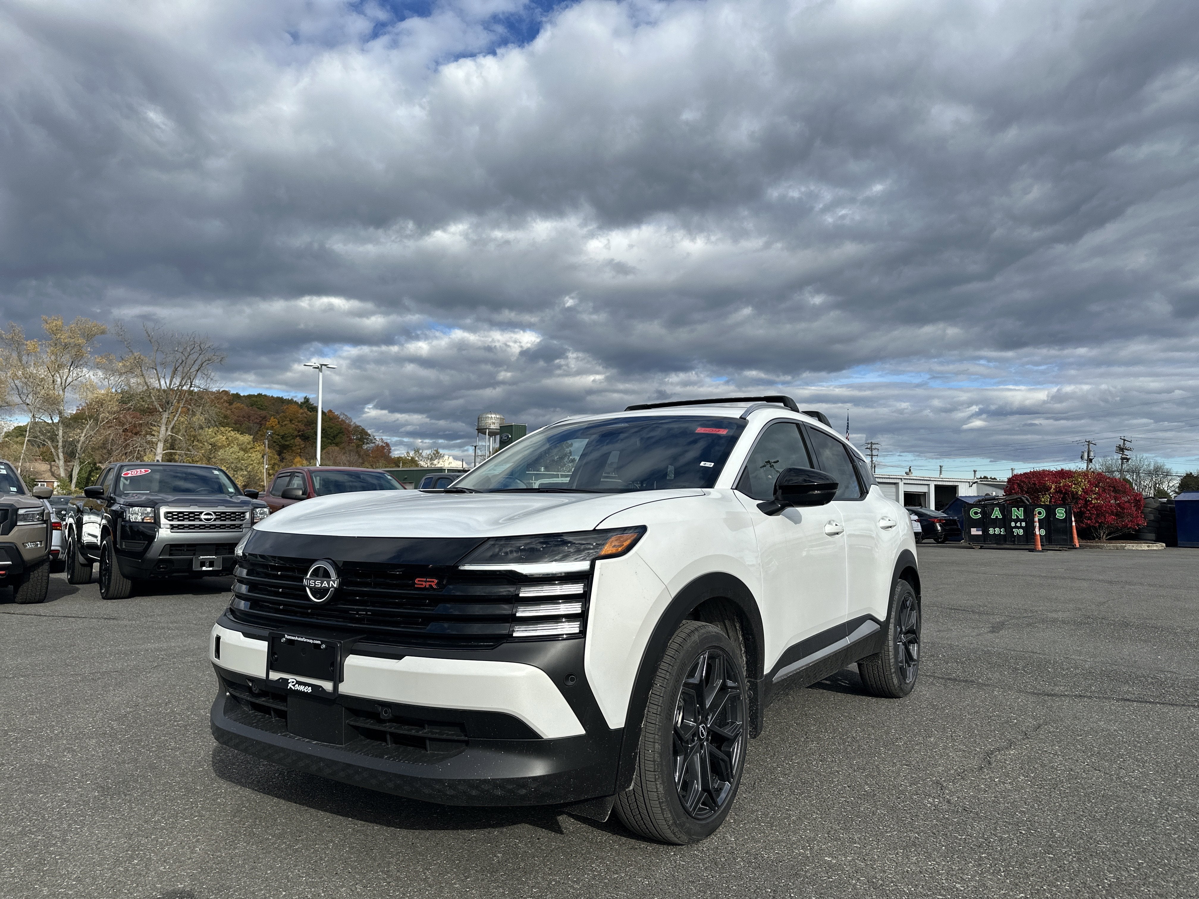 2026 Nissan Kicks SR