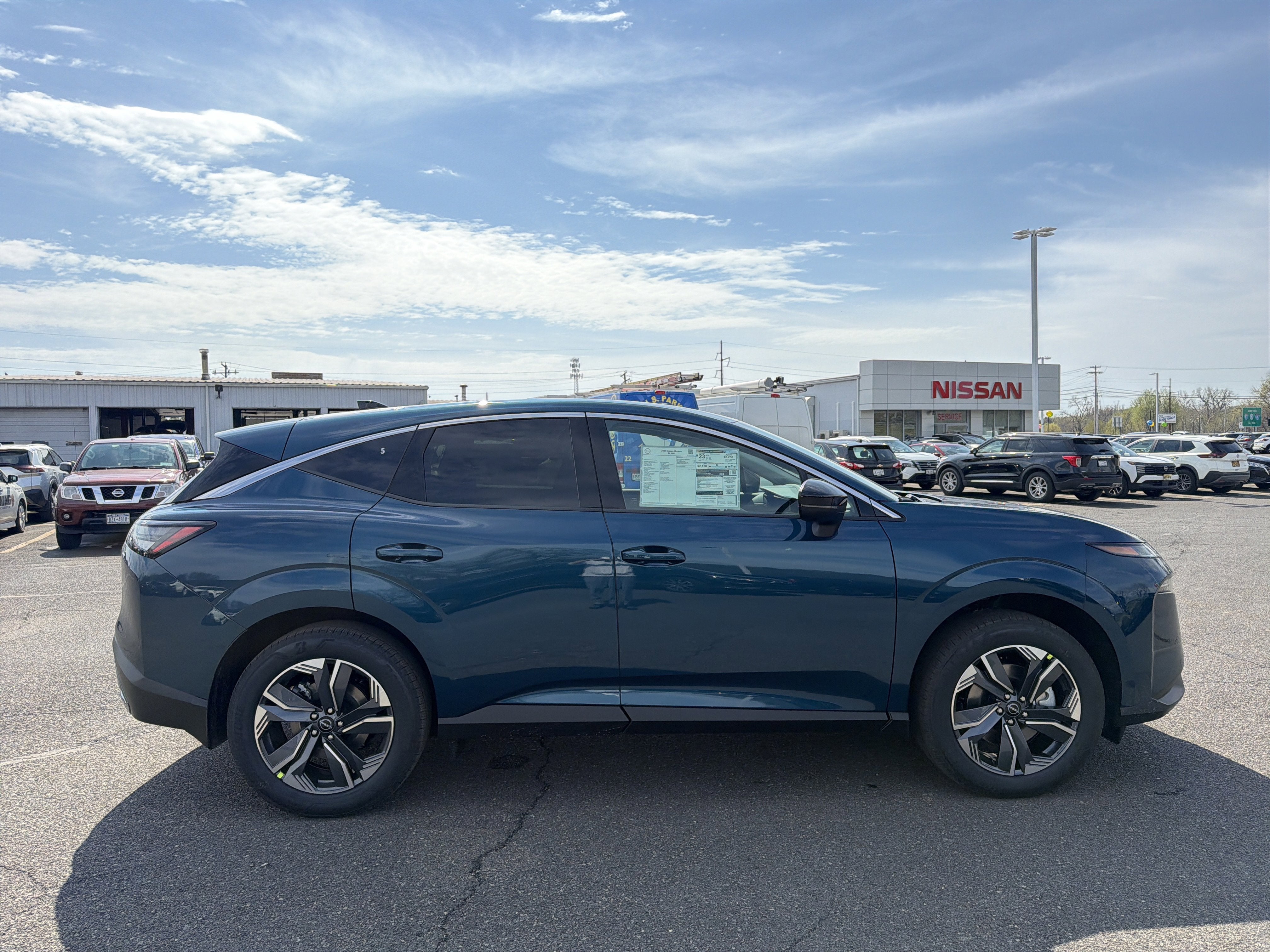 2026 Nissan Murano SL