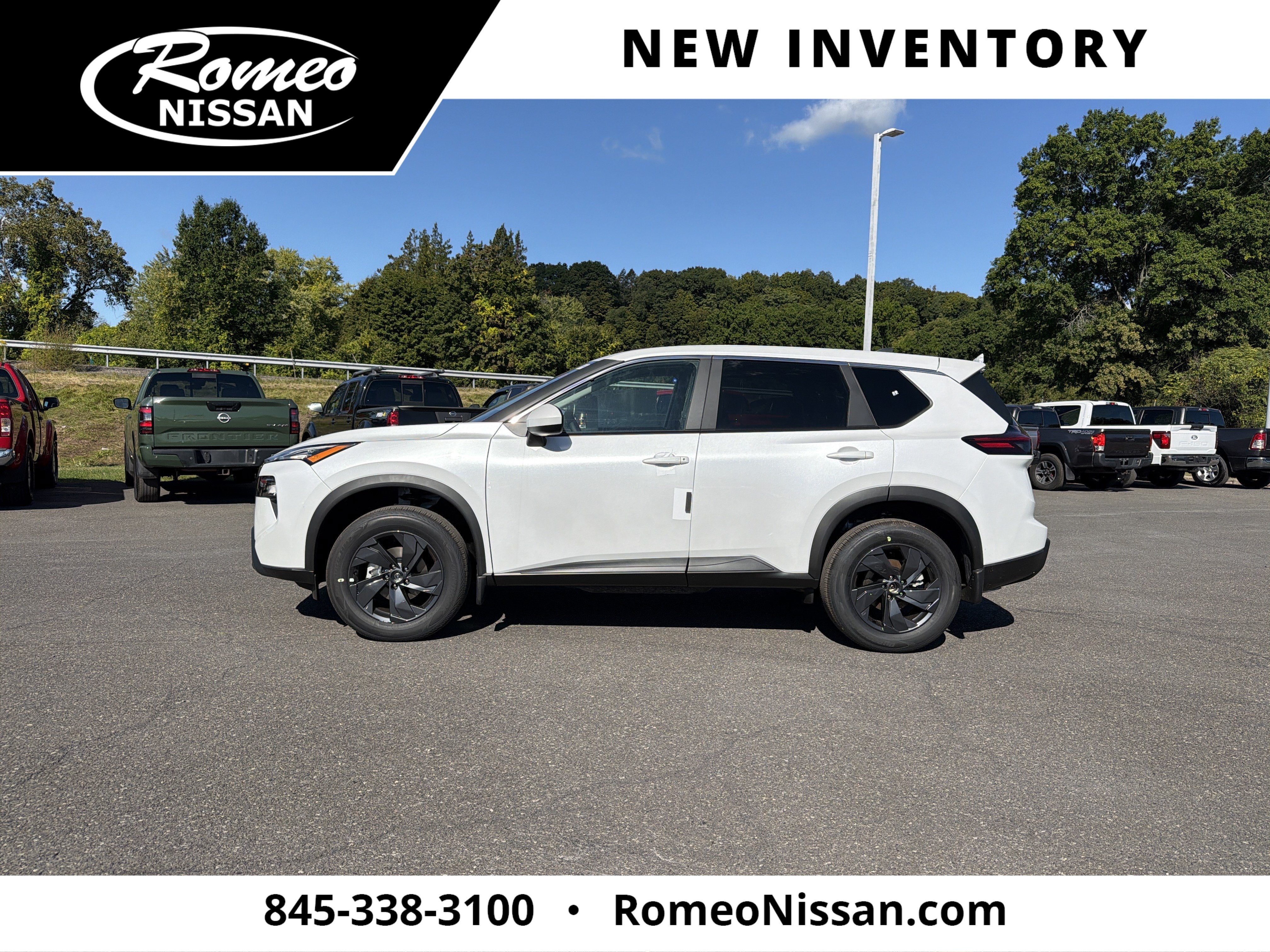 2026 Nissan Rogue SV