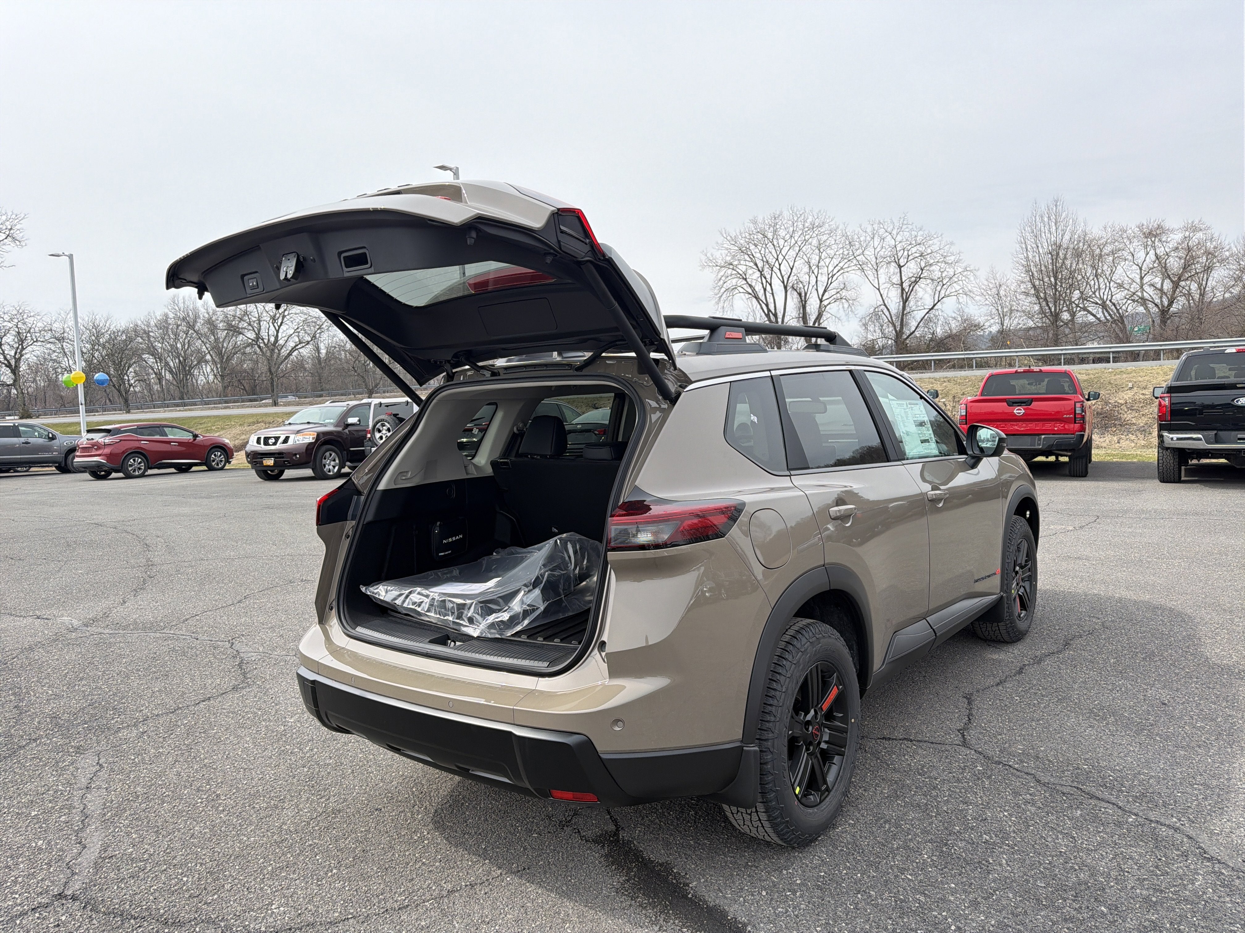 2026 Nissan Rogue Rock Creek