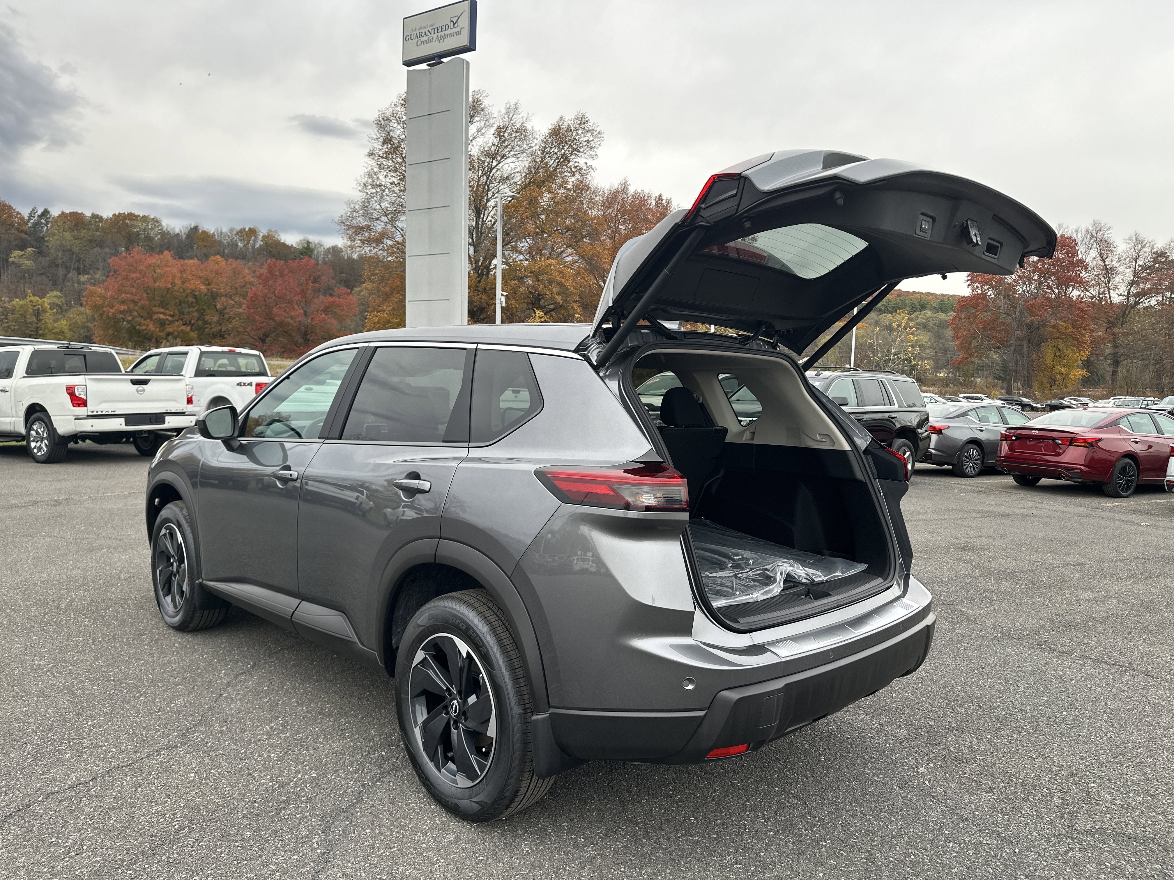2026 Nissan Rogue SV