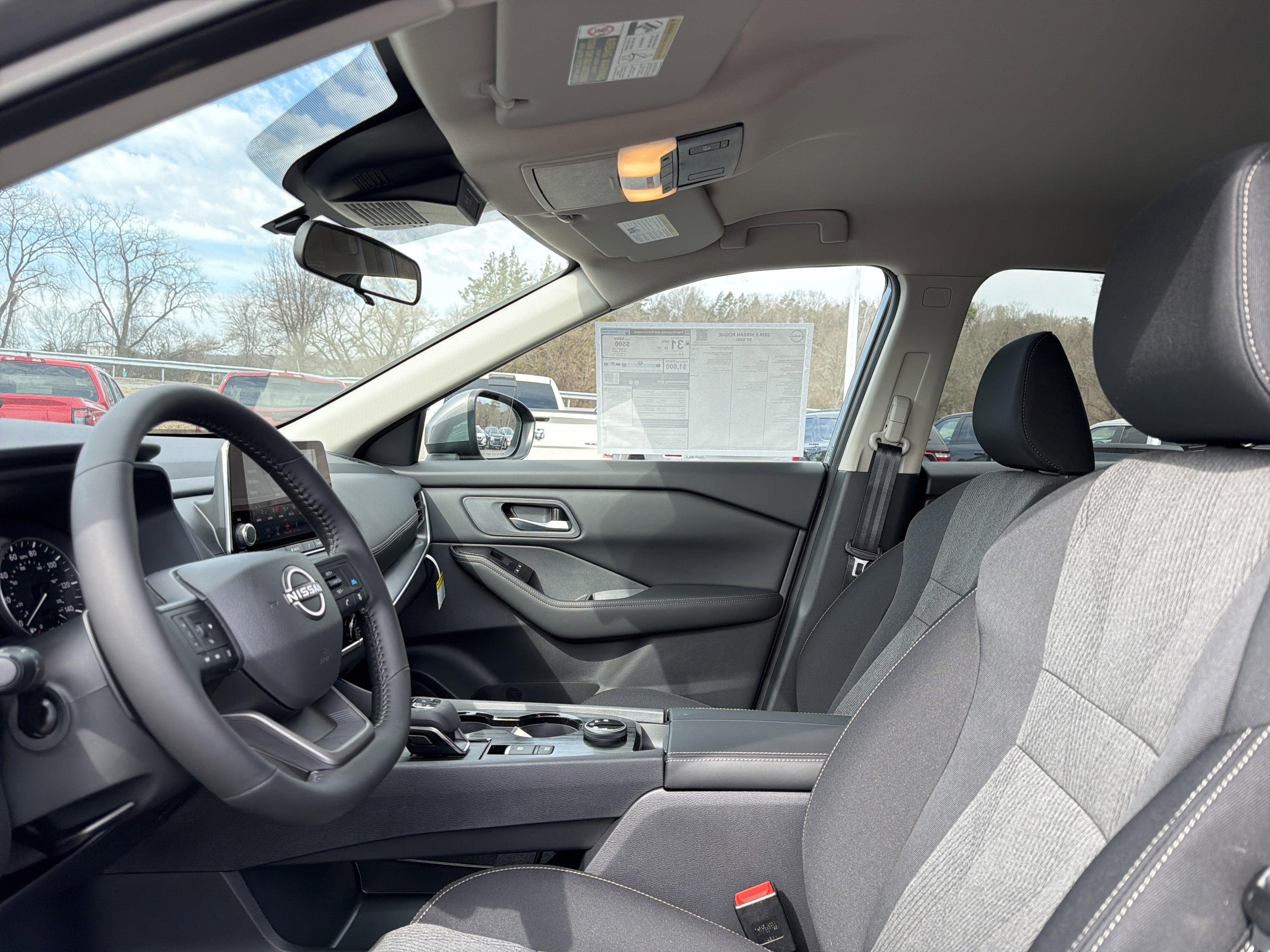 2026 Nissan Rogue SV