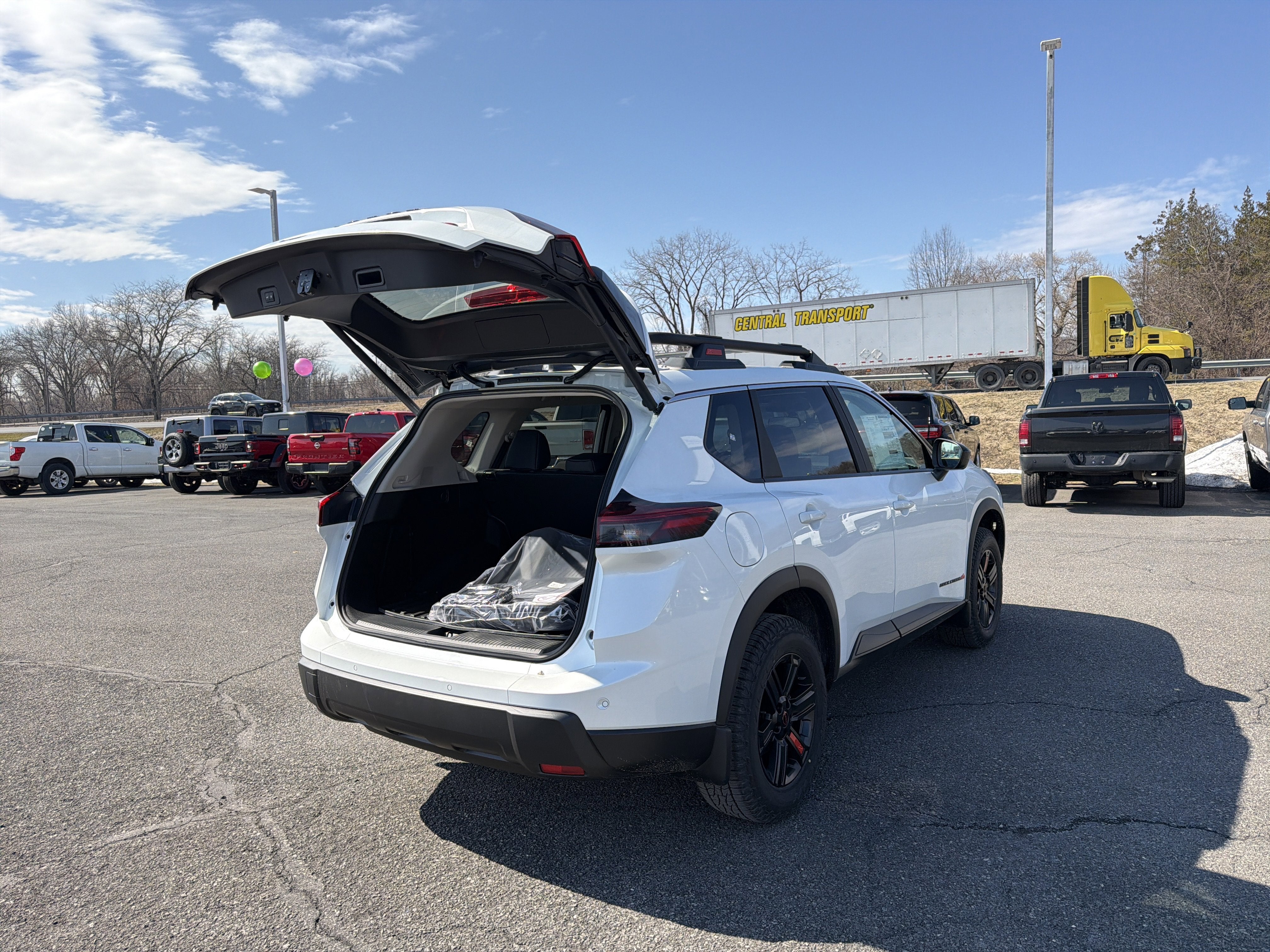 2026 Nissan Rogue Rock Creek